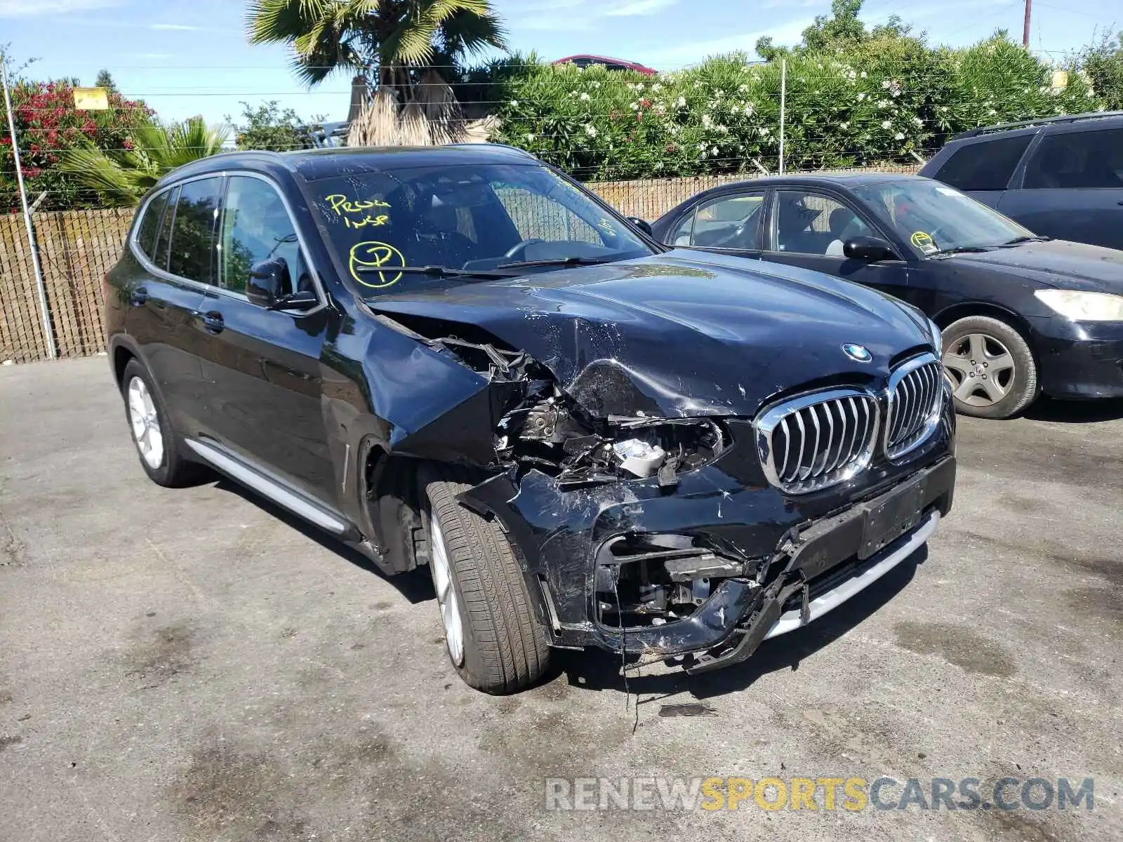 1 Photograph of a damaged car 5UXTR9C50KLR10973 BMW X3 2019