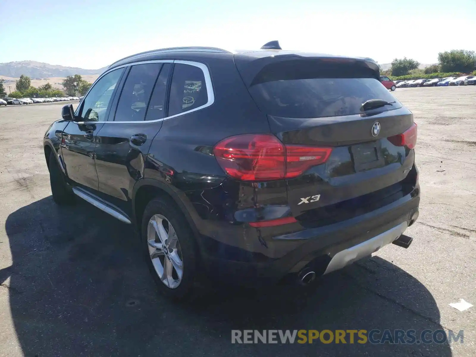 3 Photograph of a damaged car 5UXTR9C50KLR10973 BMW X3 2019