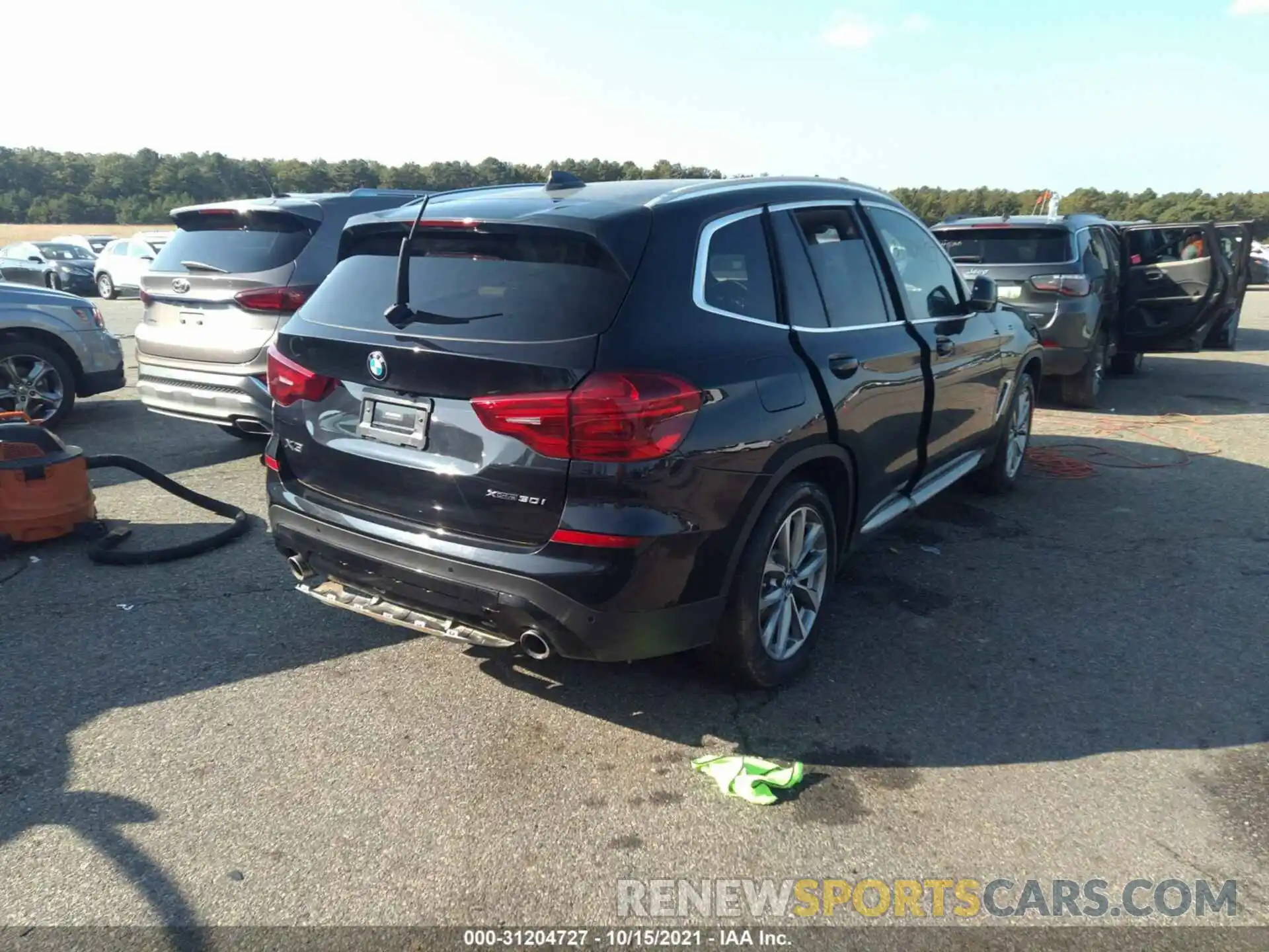 4 Фотография поврежденного автомобиля 5UXTR9C51KLD96893 BMW X3 2019