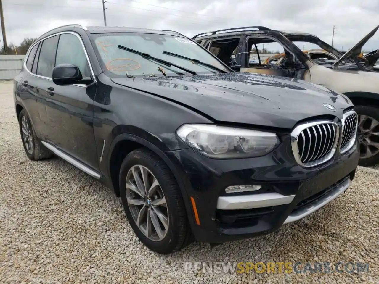 1 Фотография поврежденного автомобиля 5UXTR9C51KLD97221 BMW X3 2019