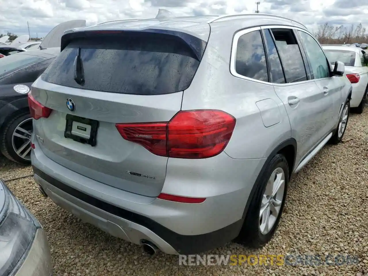 4 Photograph of a damaged car 5UXTR9C51KLD99065 BMW X3 2019