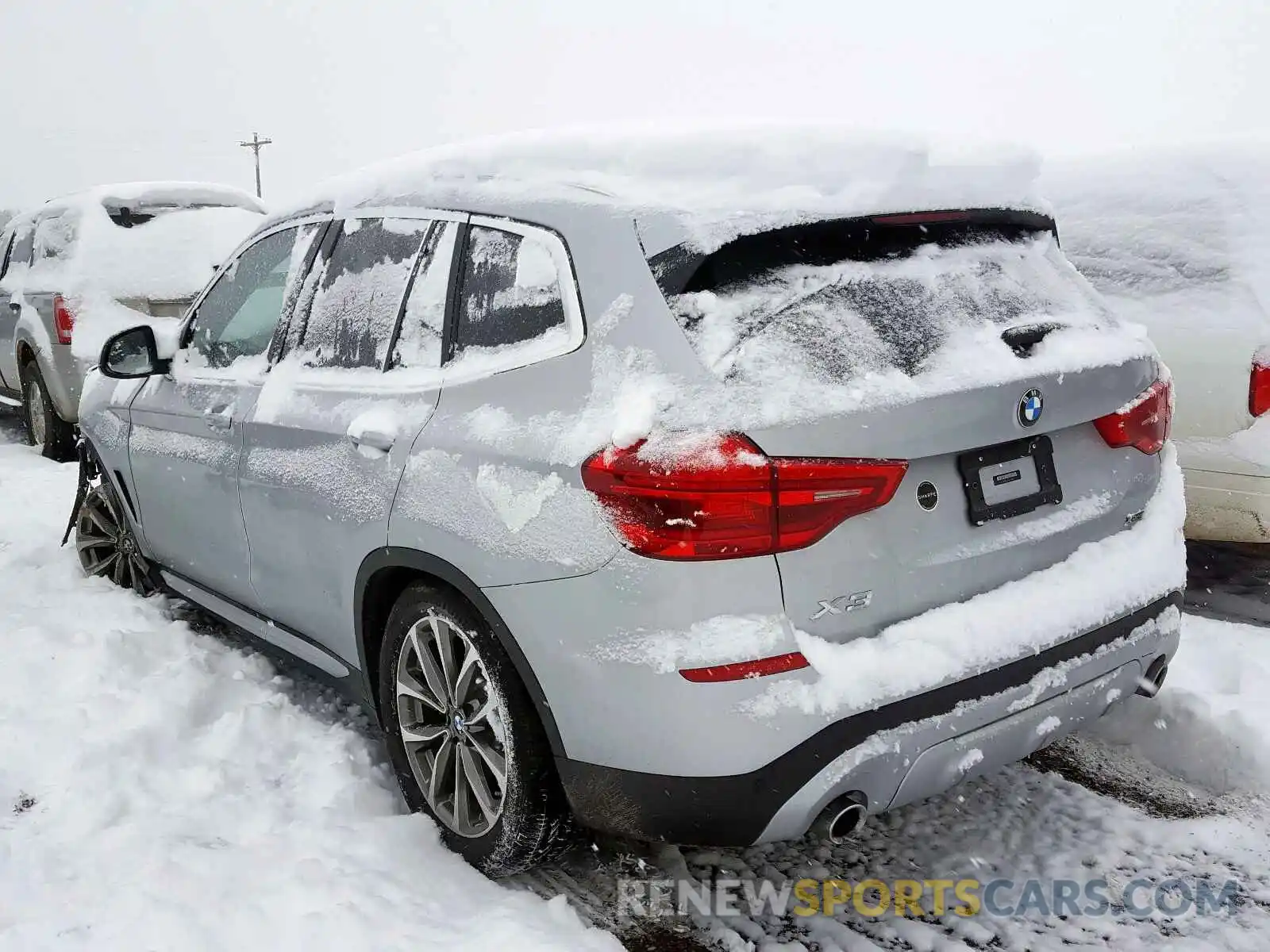 3 Photograph of a damaged car 5UXTR9C51KLD99177 BMW X3 2019