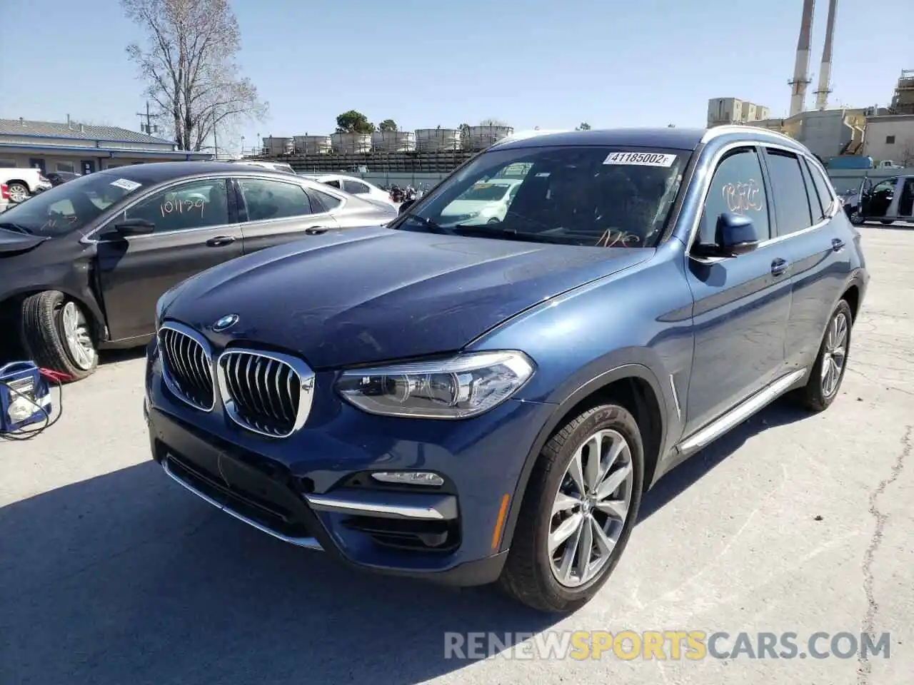 2 Фотография поврежденного автомобиля 5UXTR9C51KLE17998 BMW X3 2019