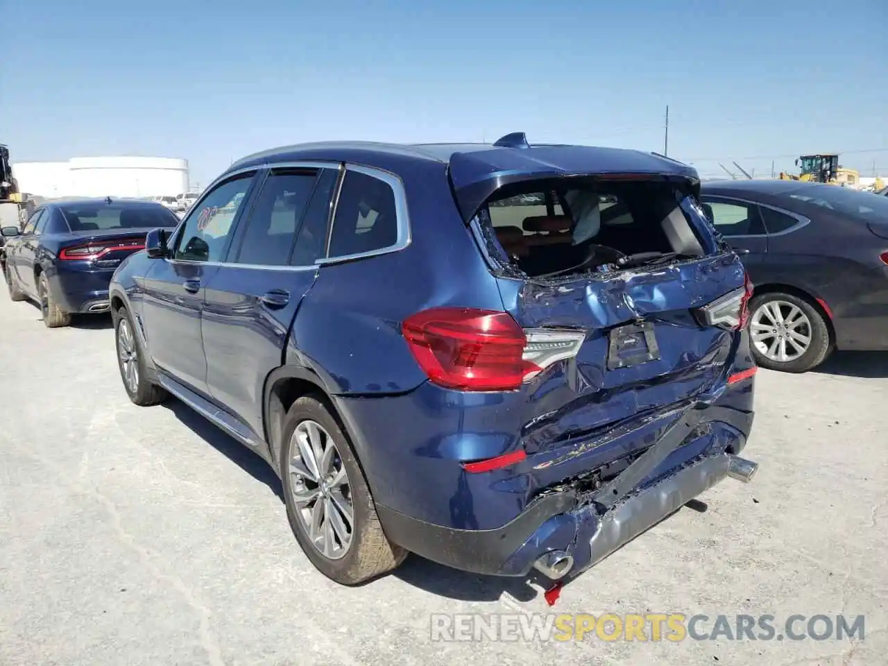 3 Photograph of a damaged car 5UXTR9C51KLE17998 BMW X3 2019