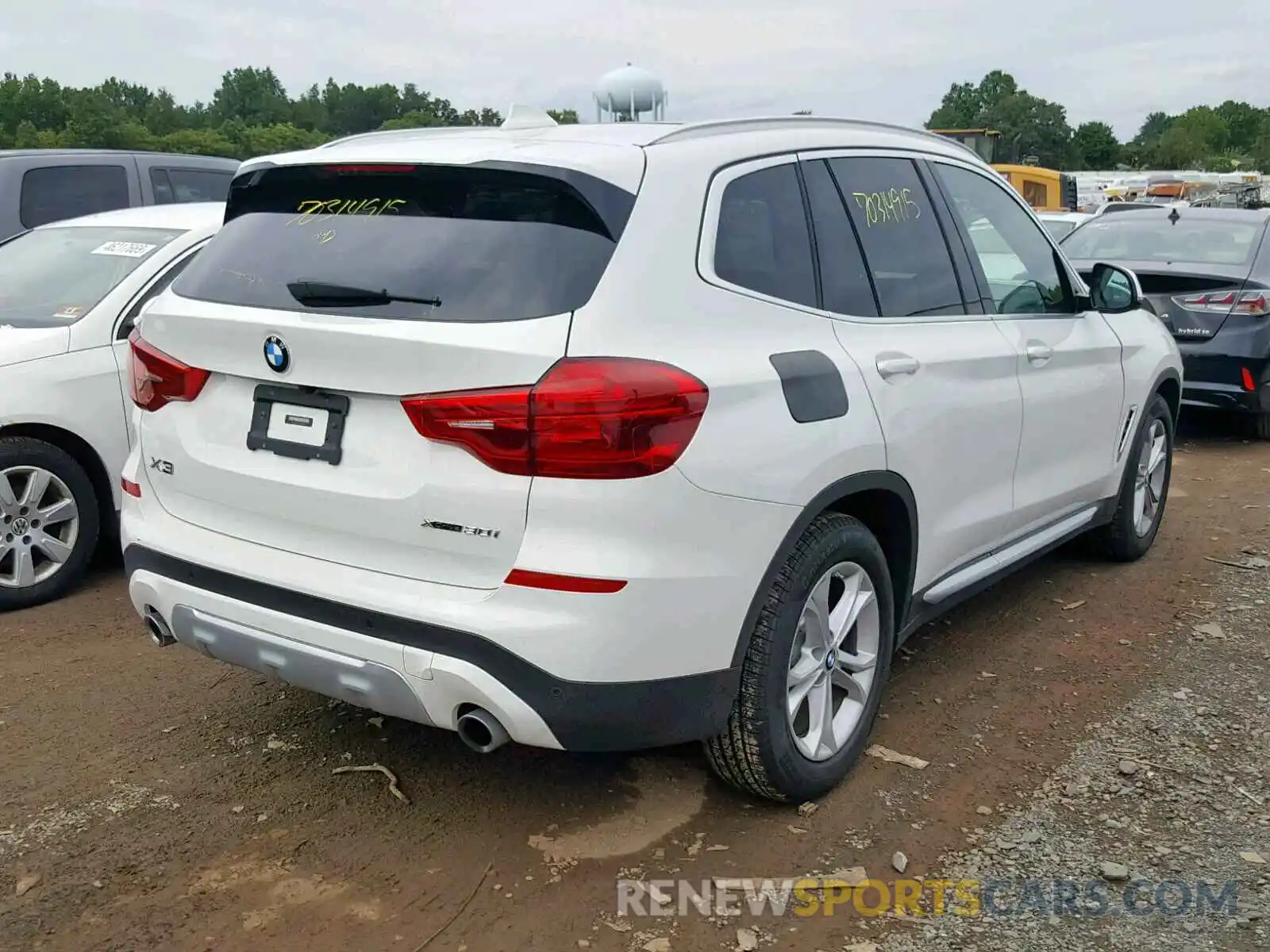 4 Фотография поврежденного автомобиля 5UXTR9C51KLE18309 BMW X3 2019