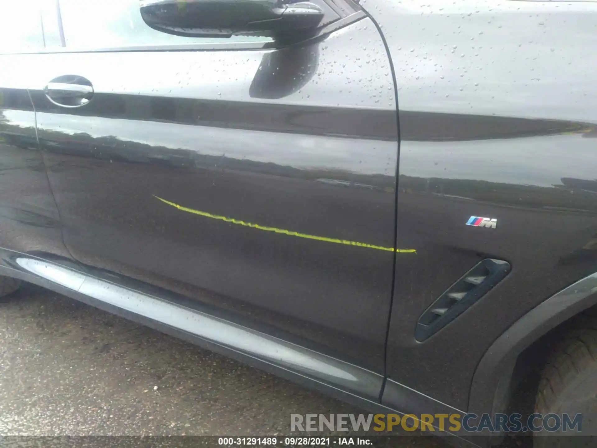 6 Photograph of a damaged car 5UXTR9C51KLP77608 BMW X3 2019