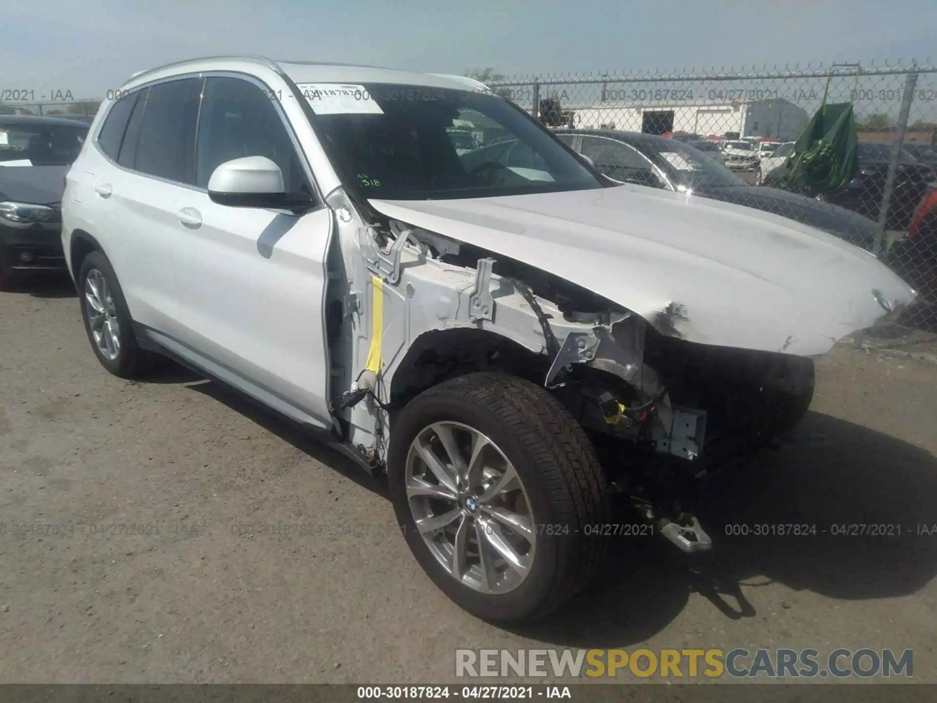 1 Фотография поврежденного автомобиля 5UXTR9C51KLP77754 BMW X3 2019