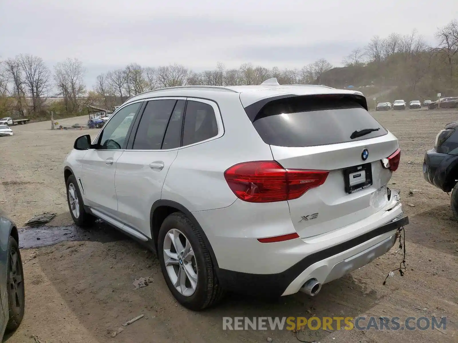 3 Photograph of a damaged car 5UXTR9C51KLP77785 BMW X3 2019