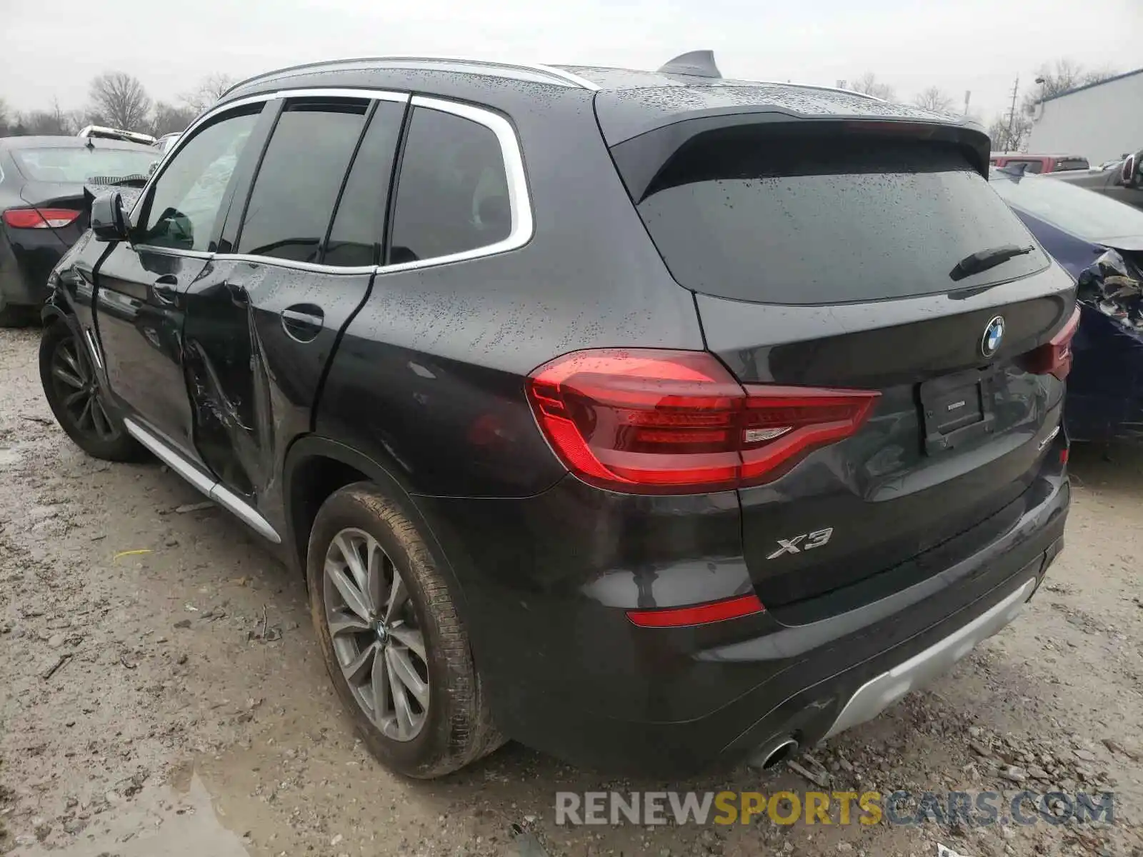 3 Photograph of a damaged car 5UXTR9C51KLP81139 BMW X3 2019