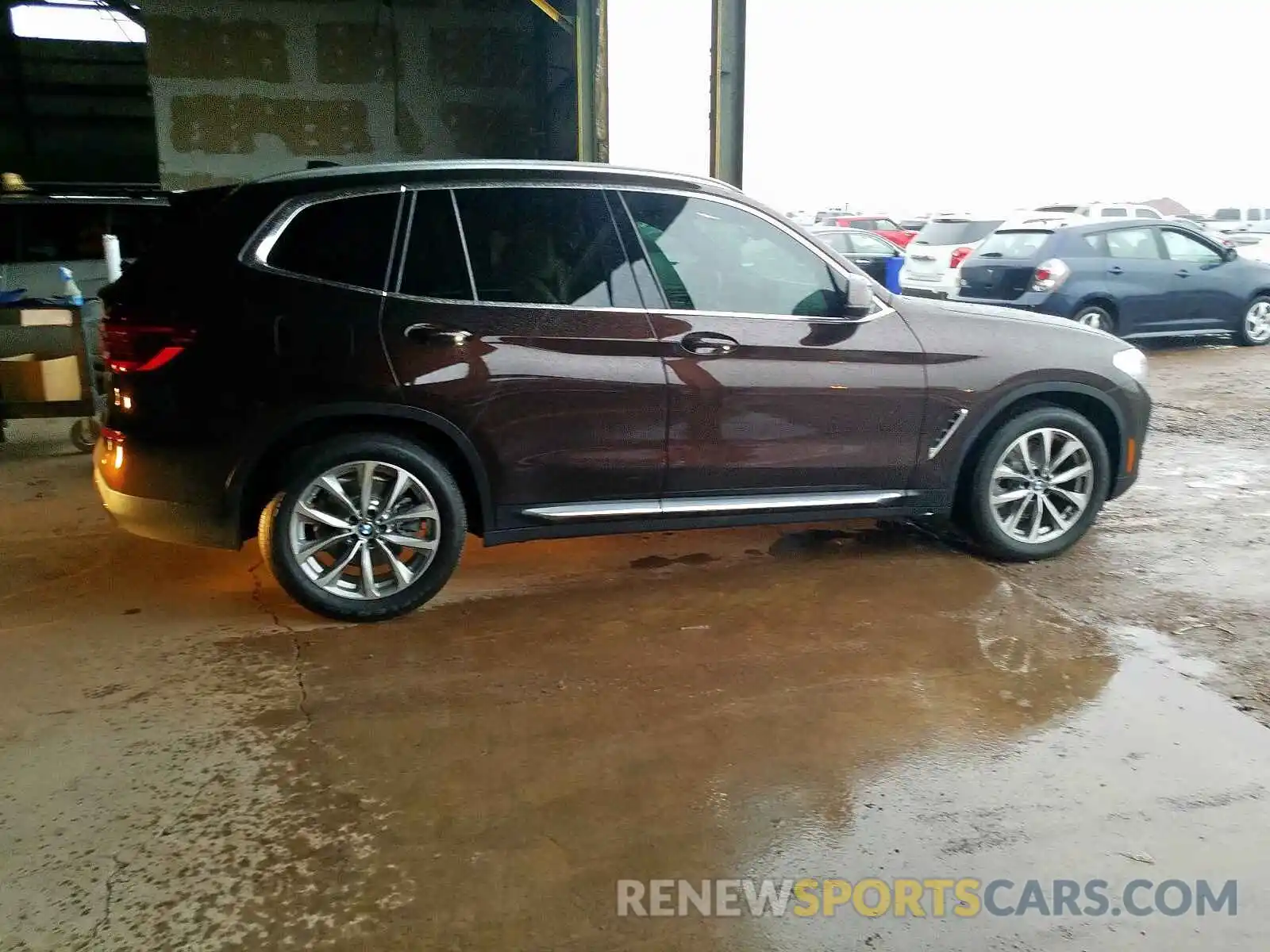 9 Photograph of a damaged car 5UXTR9C51KLP86616 BMW X3 2019