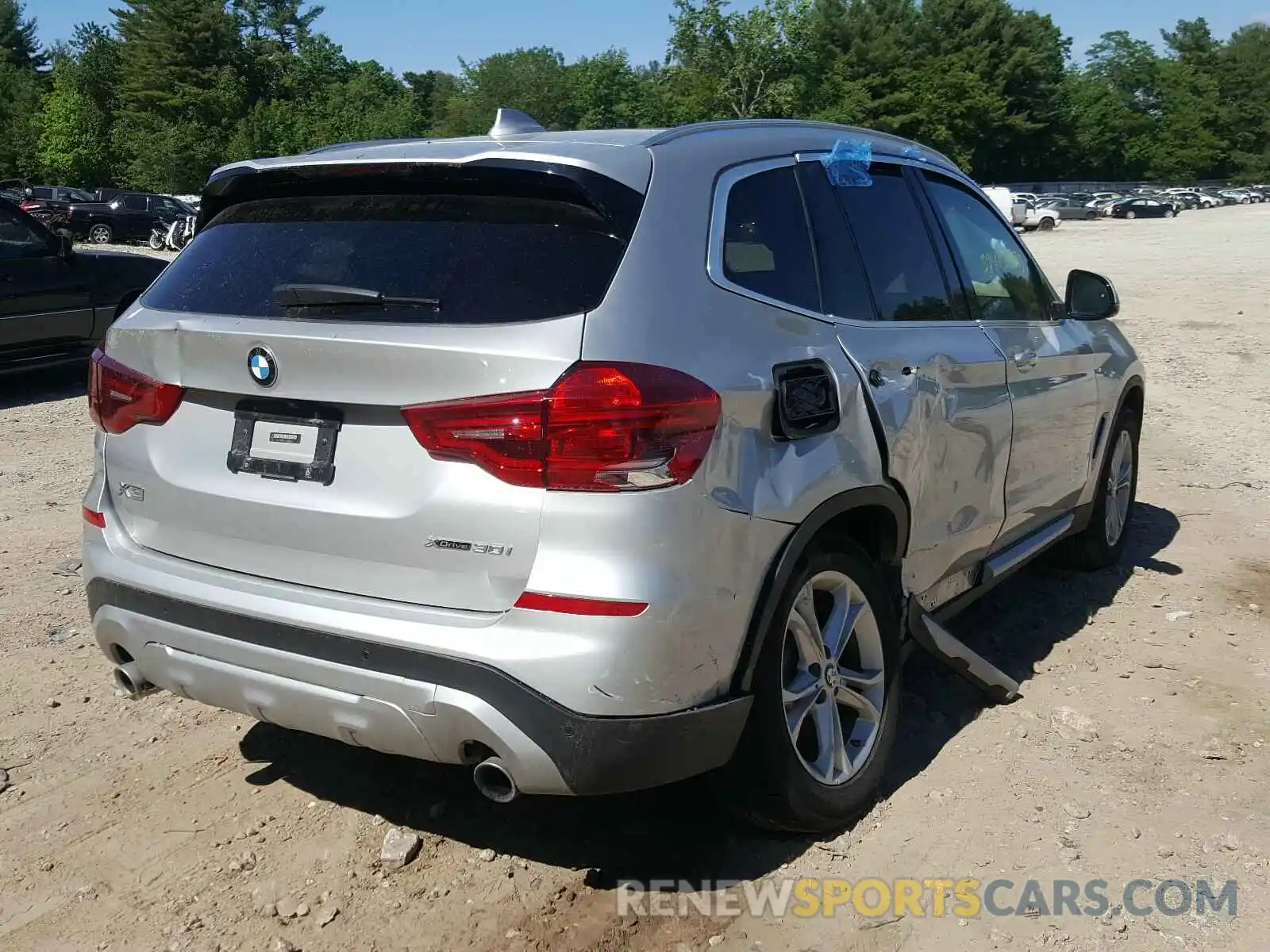 4 Photograph of a damaged car 5UXTR9C51KLP86650 BMW X3 2019