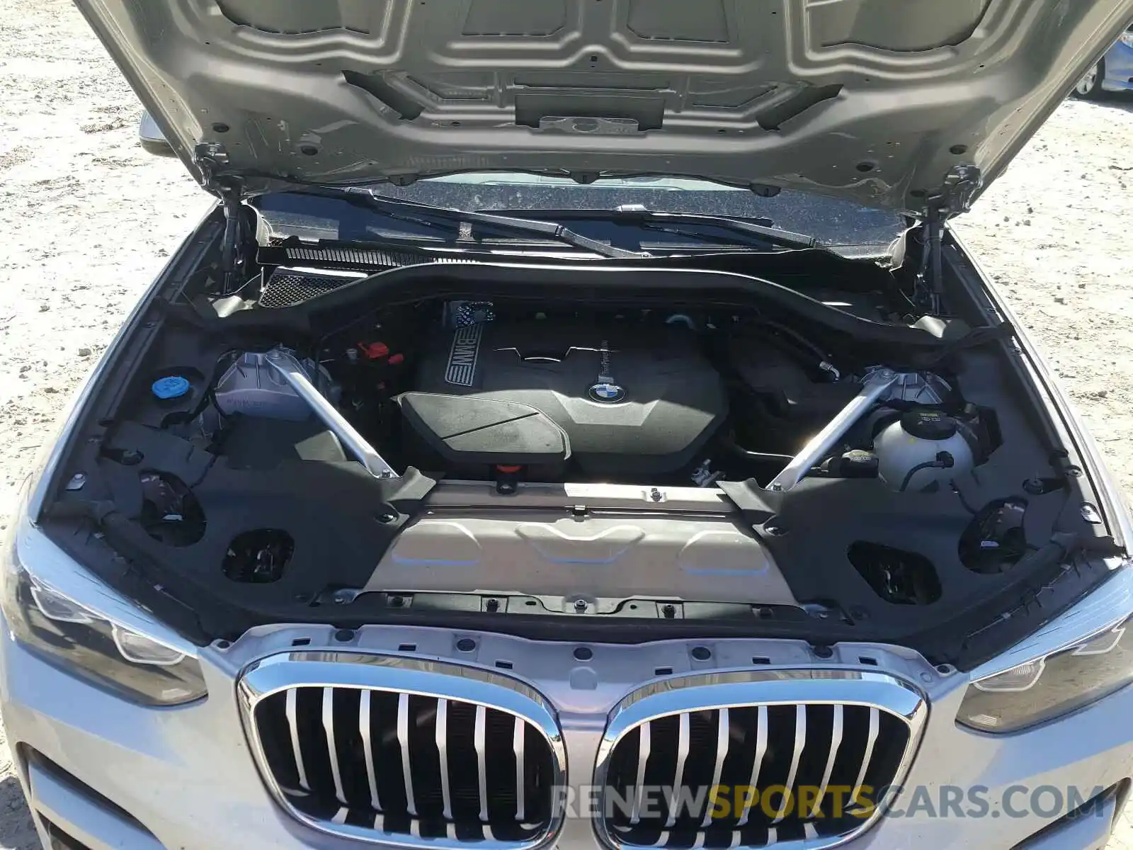 7 Photograph of a damaged car 5UXTR9C51KLP86650 BMW X3 2019