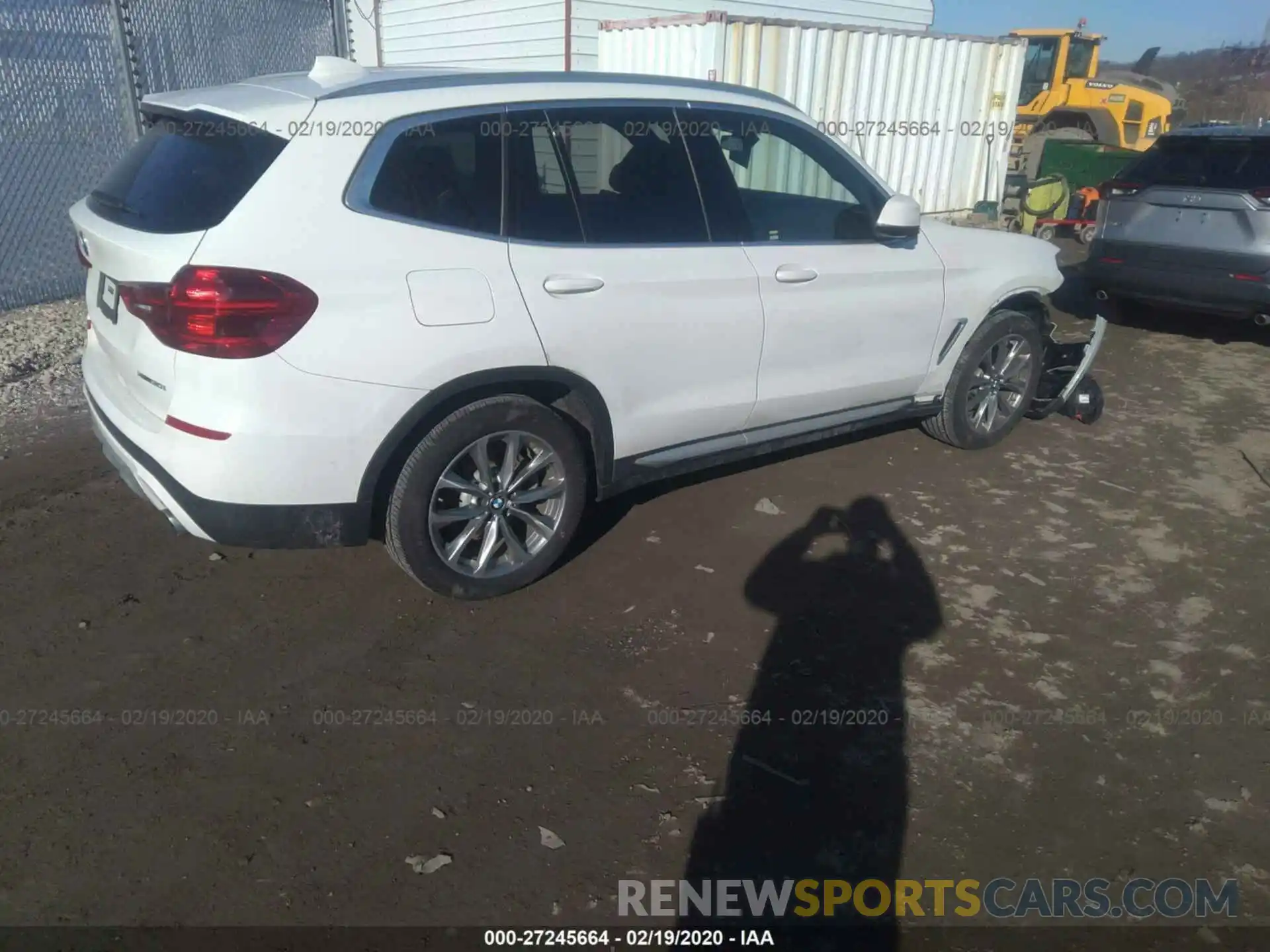 4 Photograph of a damaged car 5UXTR9C51KLR04602 BMW X3 2019