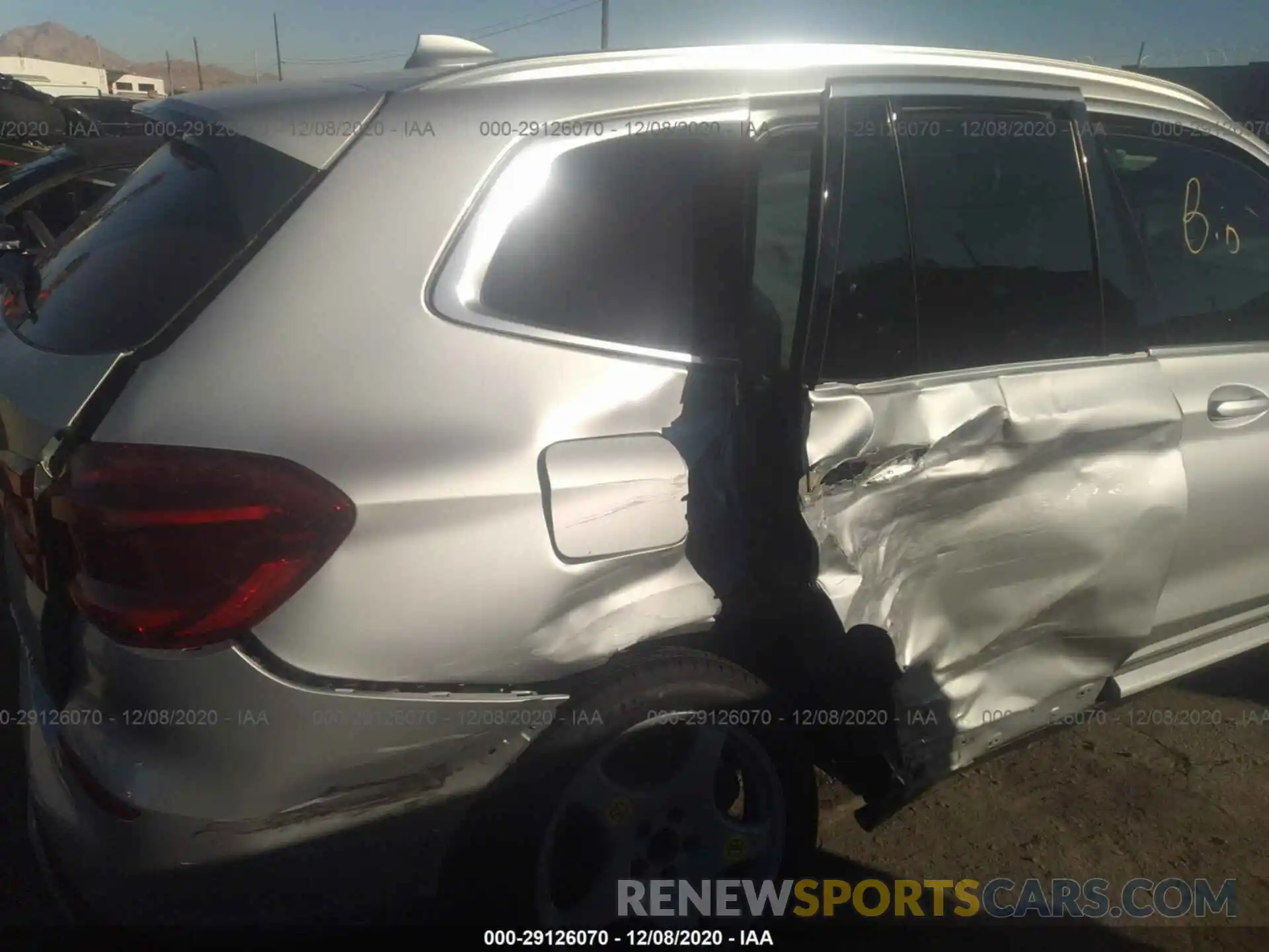 6 Photograph of a damaged car 5UXTR9C52KLD94506 BMW X3 2019