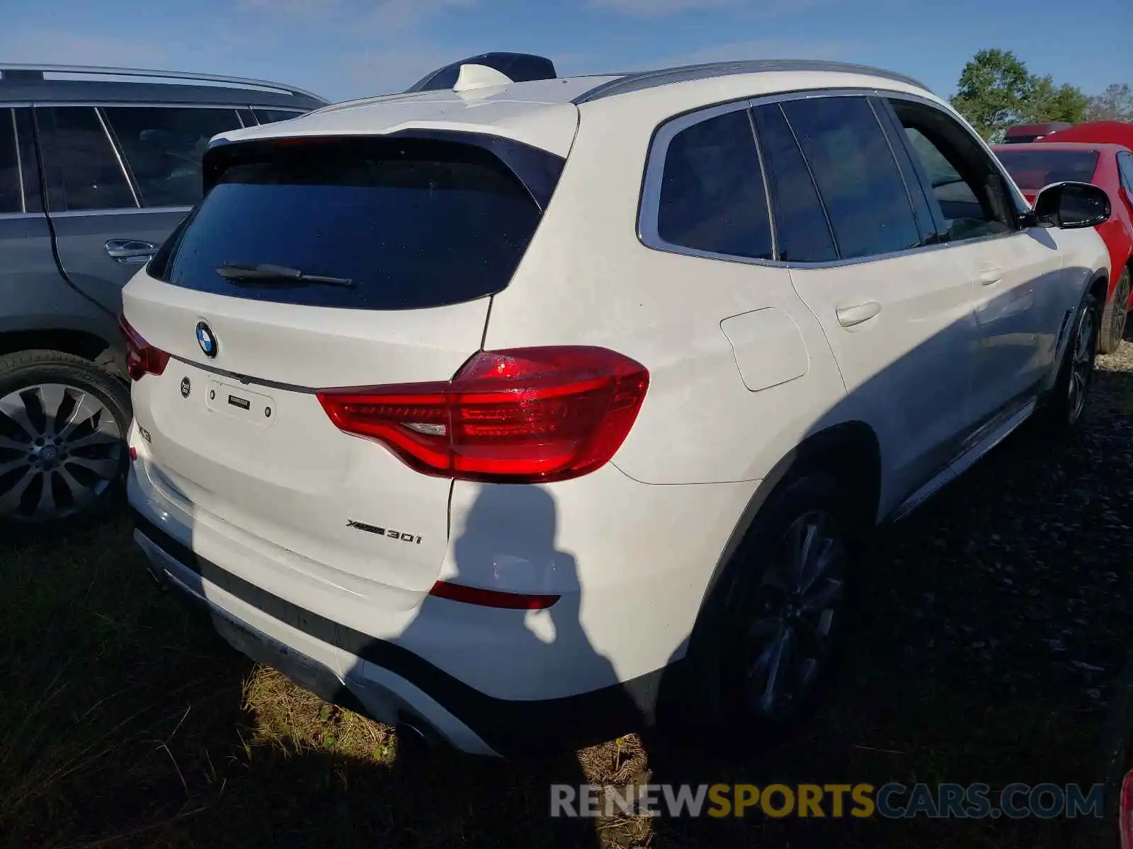 4 Photograph of a damaged car 5UXTR9C52KLD95459 BMW X3 2019