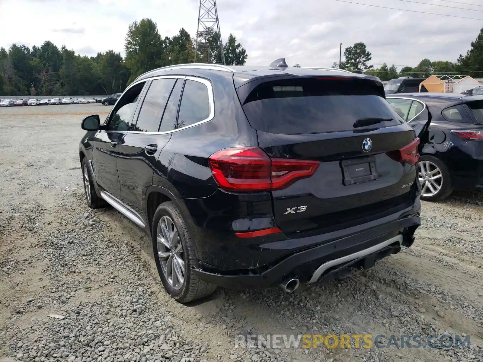 3 Photograph of a damaged car 5UXTR9C52KLD96076 BMW X3 2019