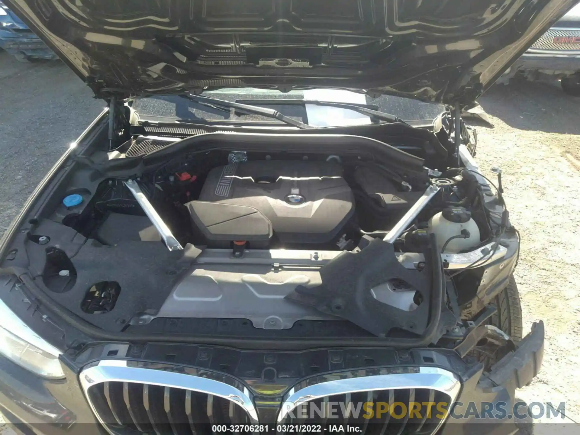 10 Фотография поврежденного автомобиля 5UXTR9C52KLD97597 BMW X3 2019