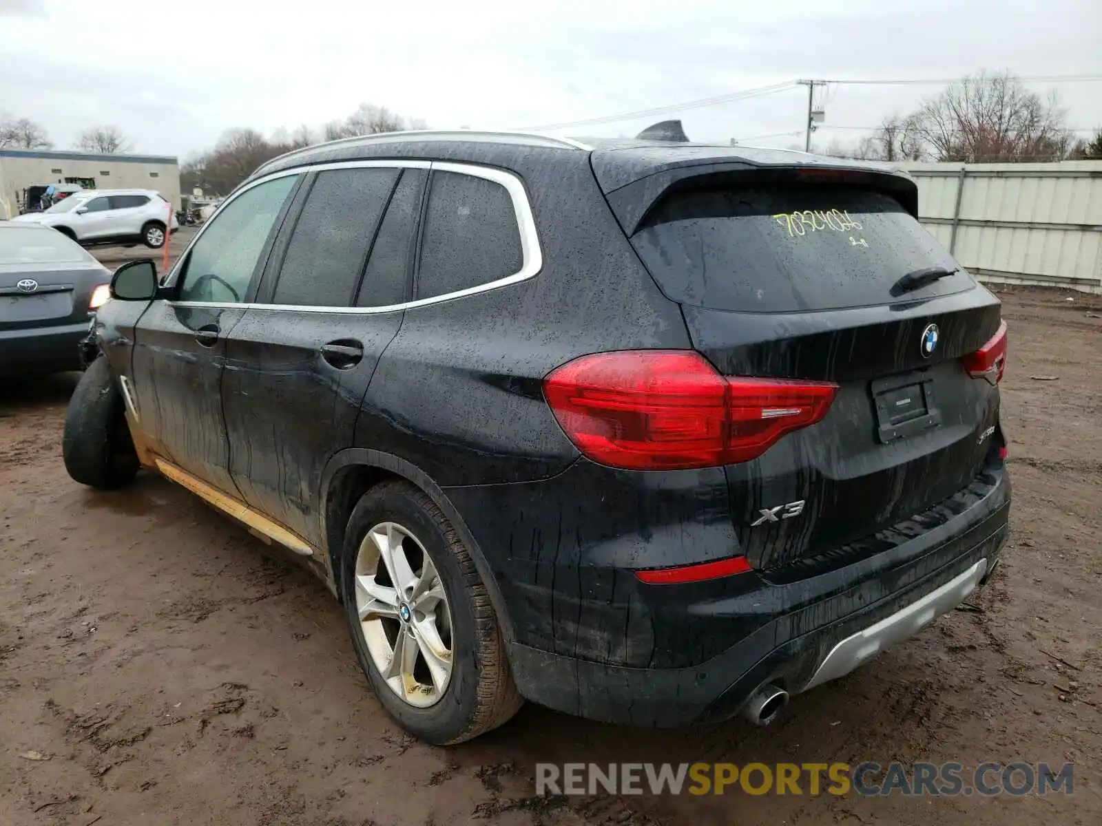 3 Photograph of a damaged car 5UXTR9C52KLE18464 BMW X3 2019