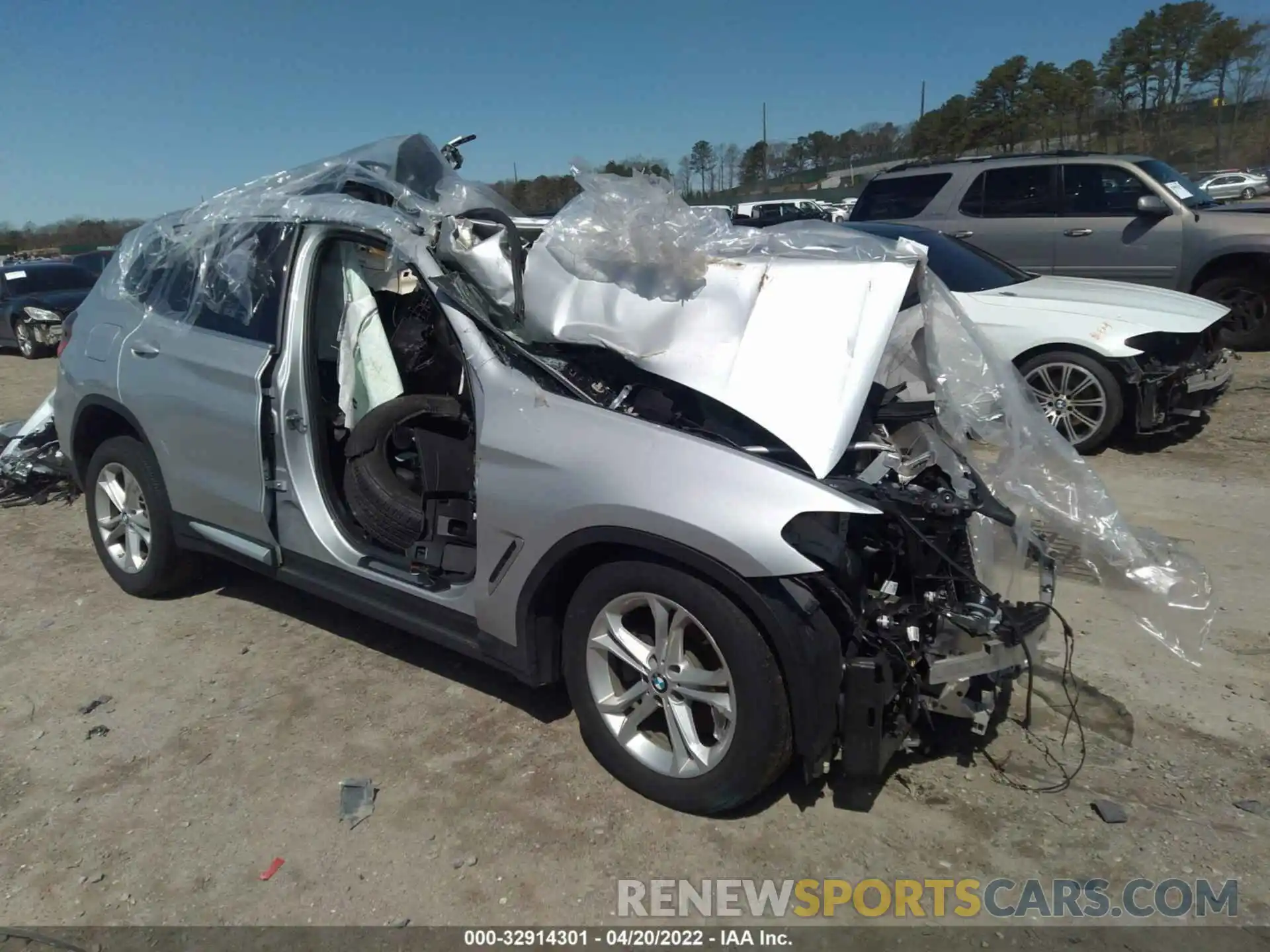 1 Photograph of a damaged car 5UXTR9C52KLE21896 BMW X3 2019