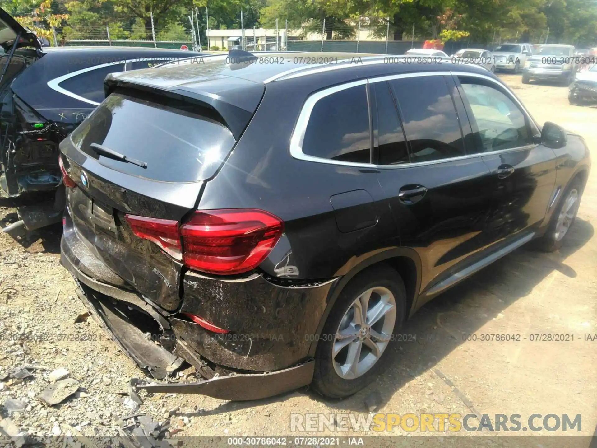 4 Photograph of a damaged car 5UXTR9C52KLP81568 BMW X3 2019