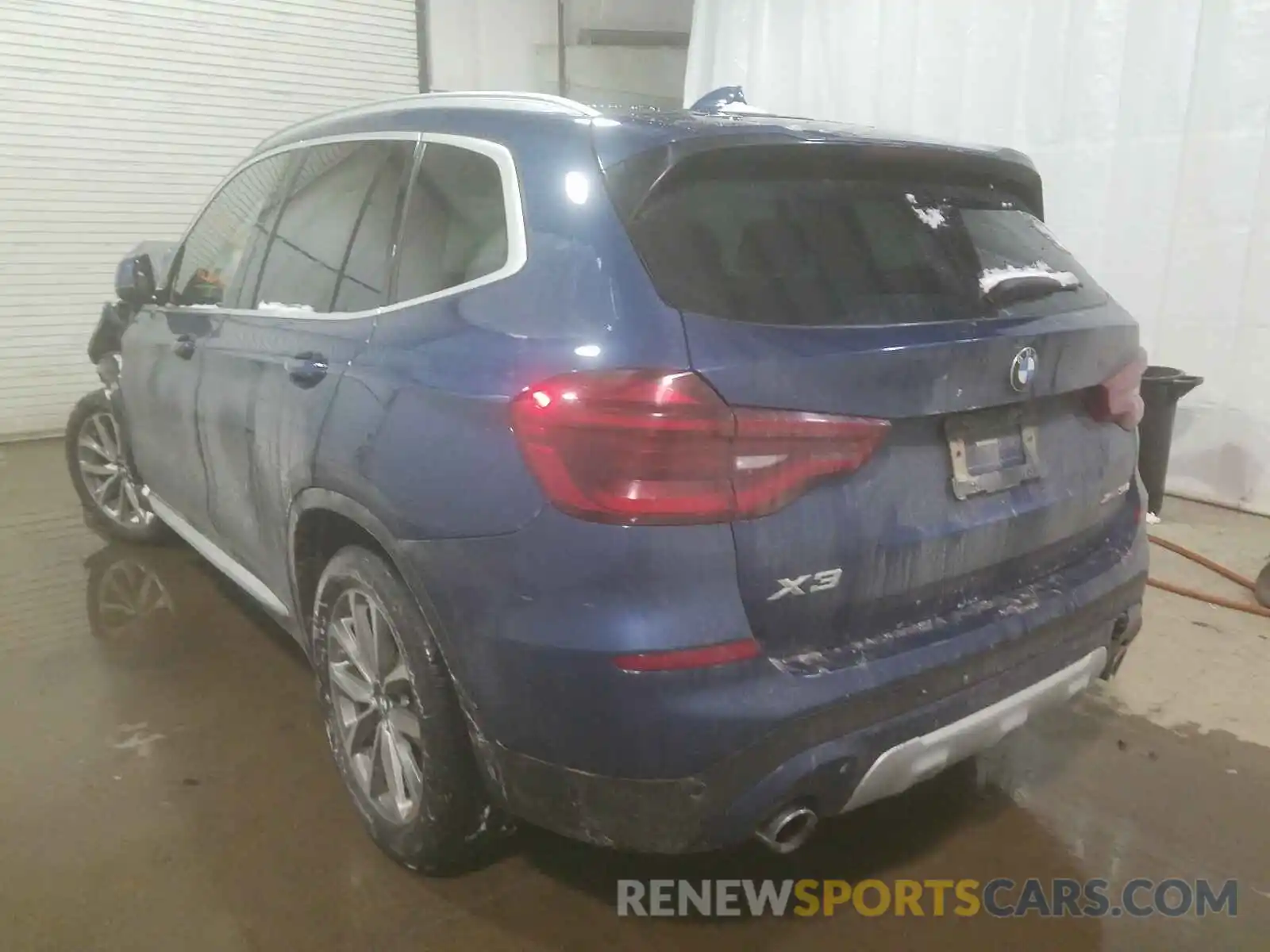 3 Photograph of a damaged car 5UXTR9C52KLP81649 BMW X3 2019