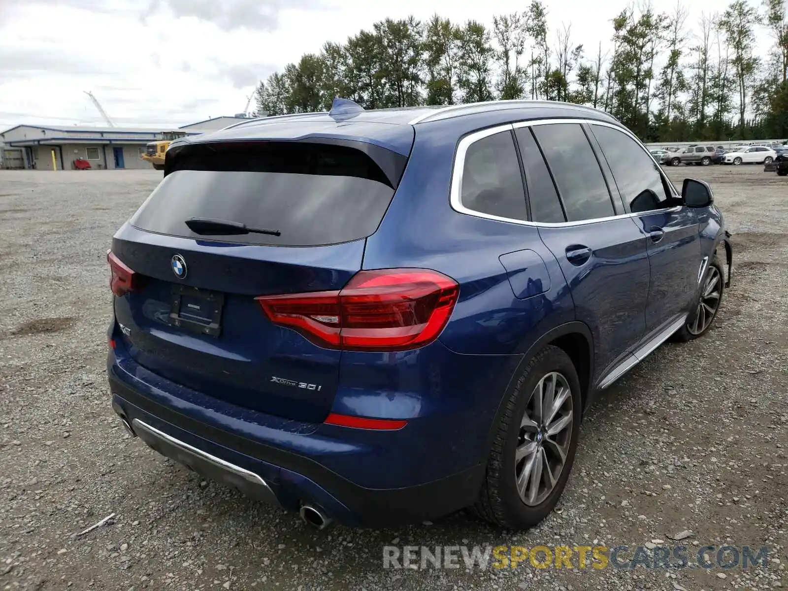 4 Photograph of a damaged car 5UXTR9C52KLP82171 BMW X3 2019