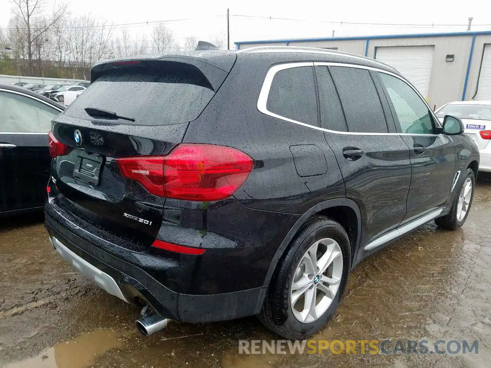 4 Photograph of a damaged car 5UXTR9C52KLP82218 BMW X3 2019