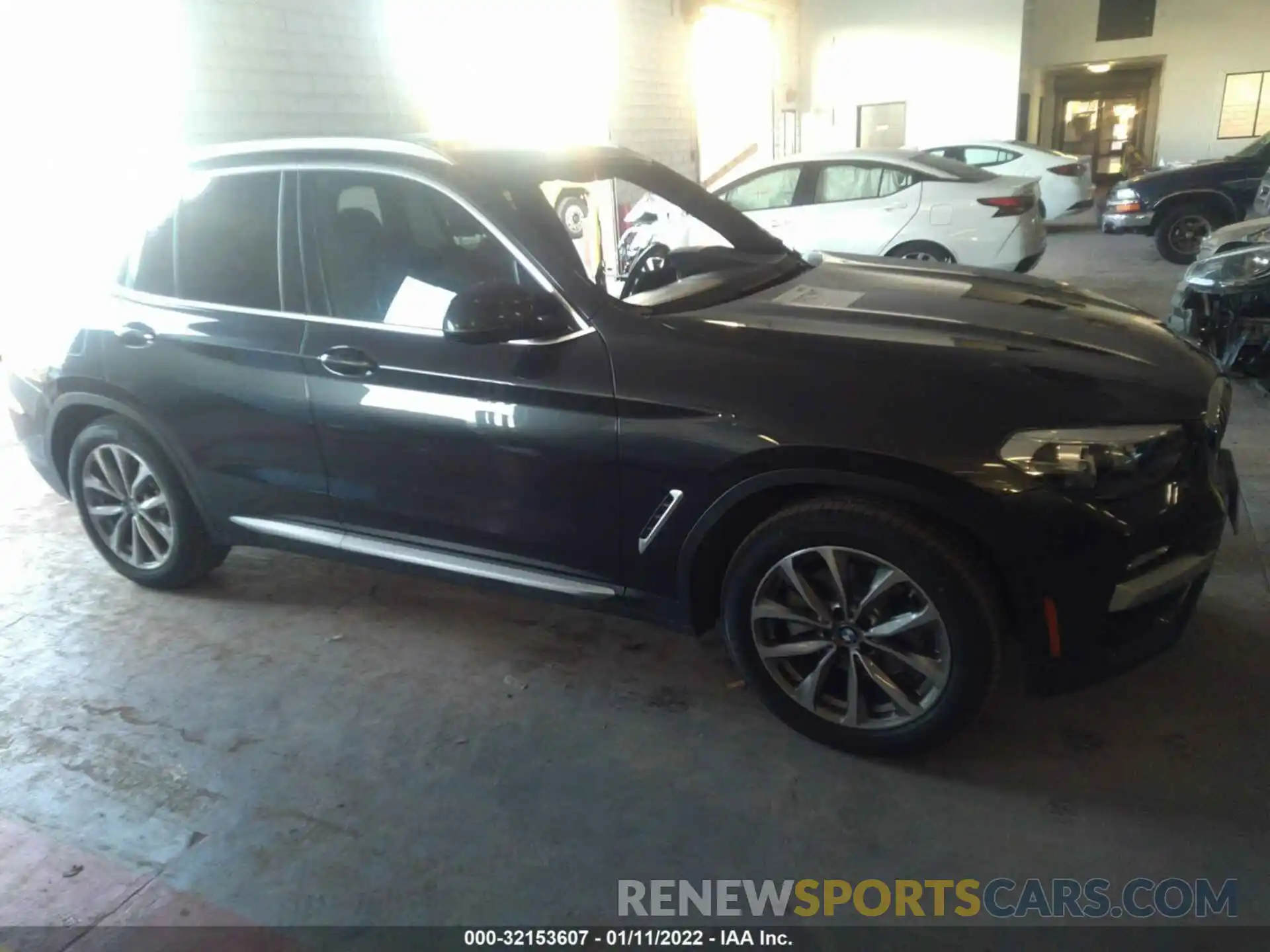 1 Photograph of a damaged car 5UXTR9C52KLP82722 BMW X3 2019