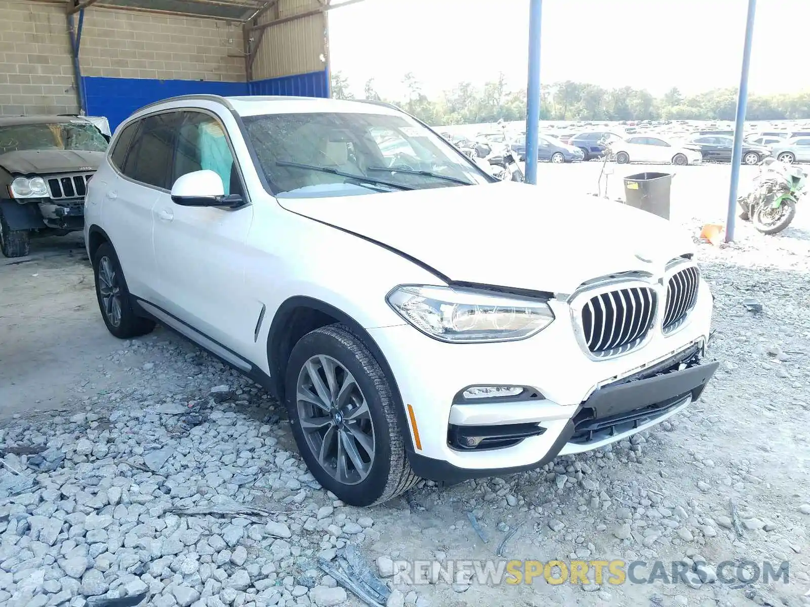 1 Photograph of a damaged car 5UXTR9C52KLP93946 BMW X3 2019