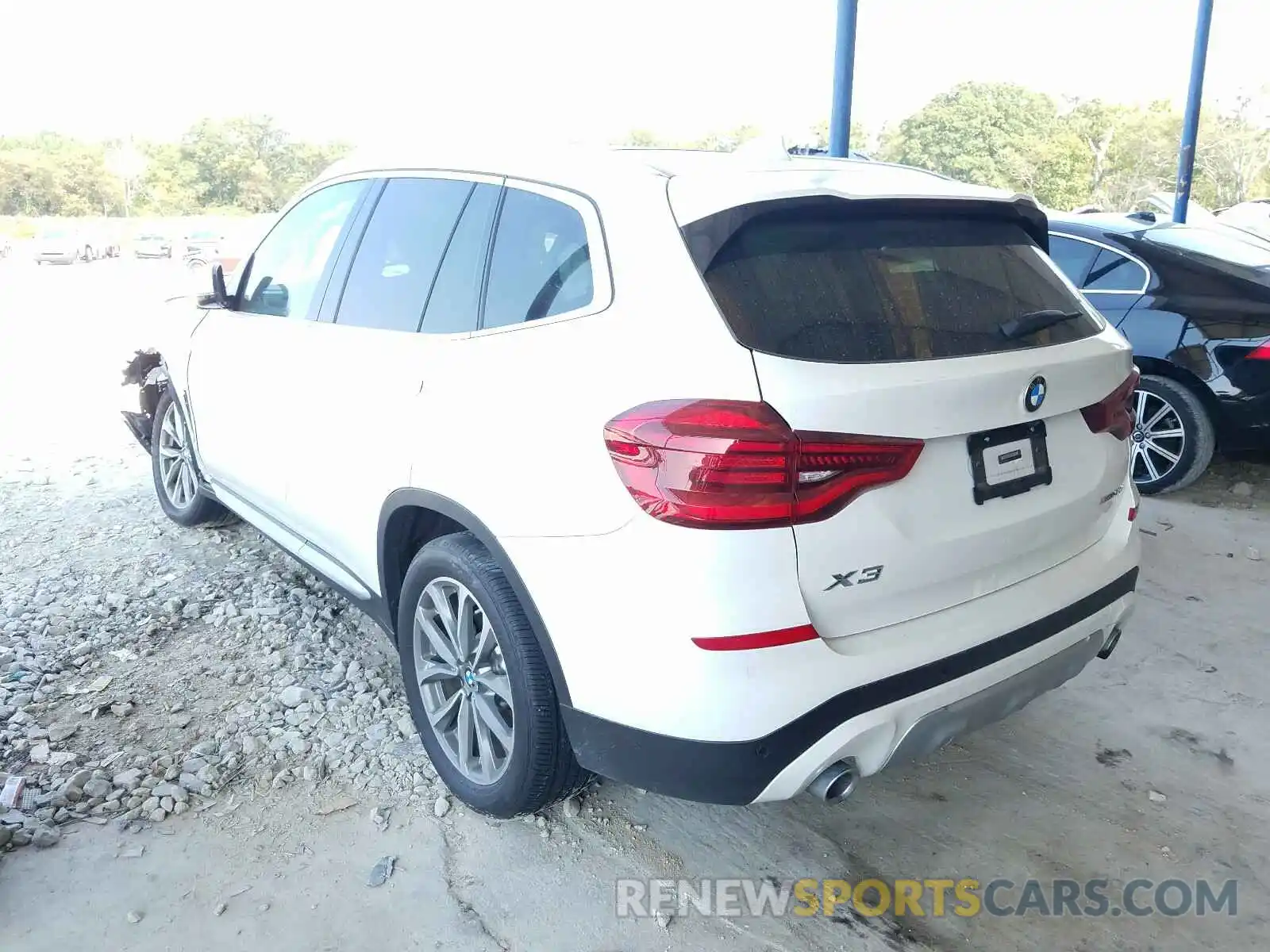 3 Photograph of a damaged car 5UXTR9C52KLP93946 BMW X3 2019