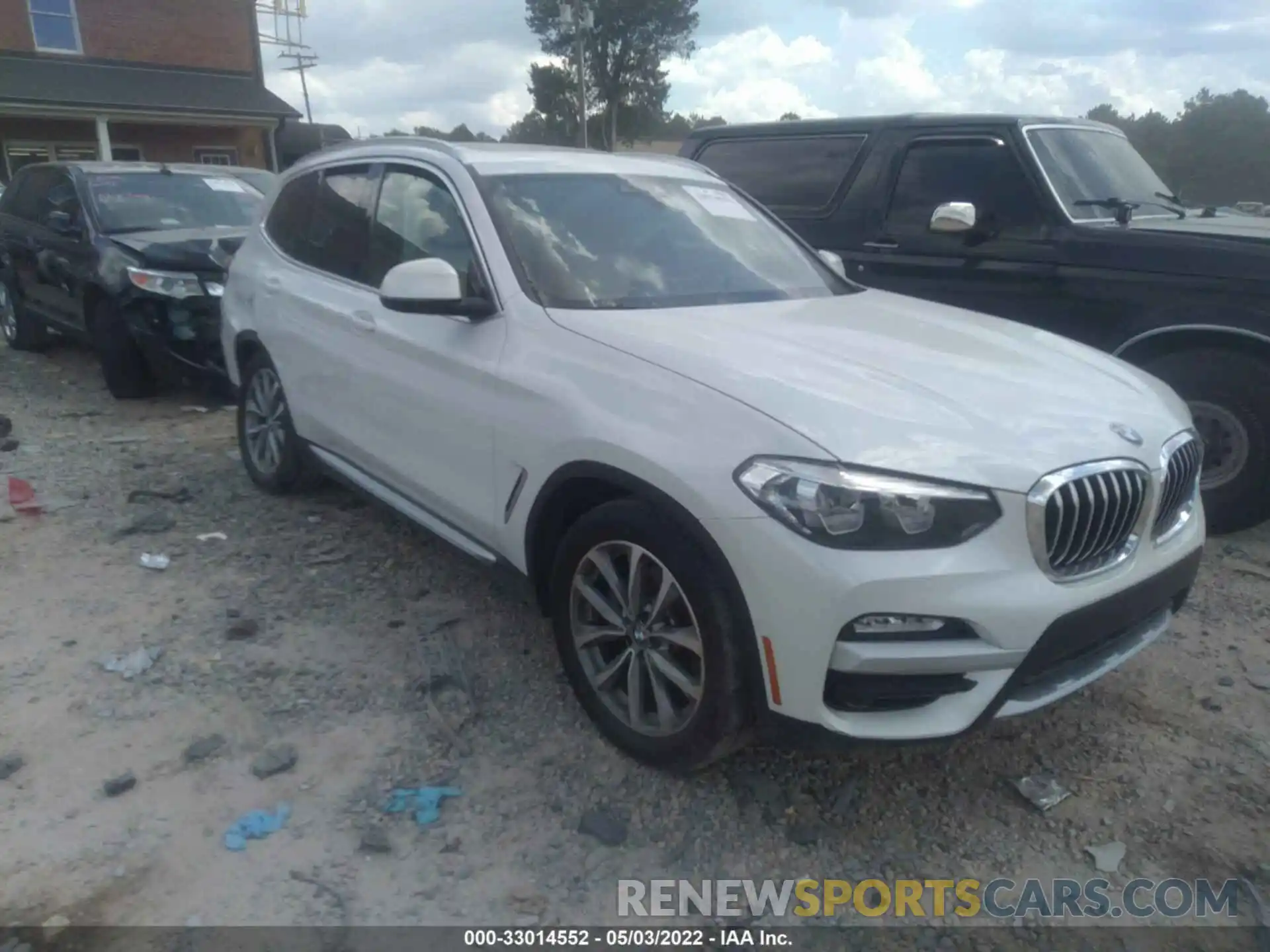 1 Photograph of a damaged car 5UXTR9C52KLP93977 BMW X3 2019