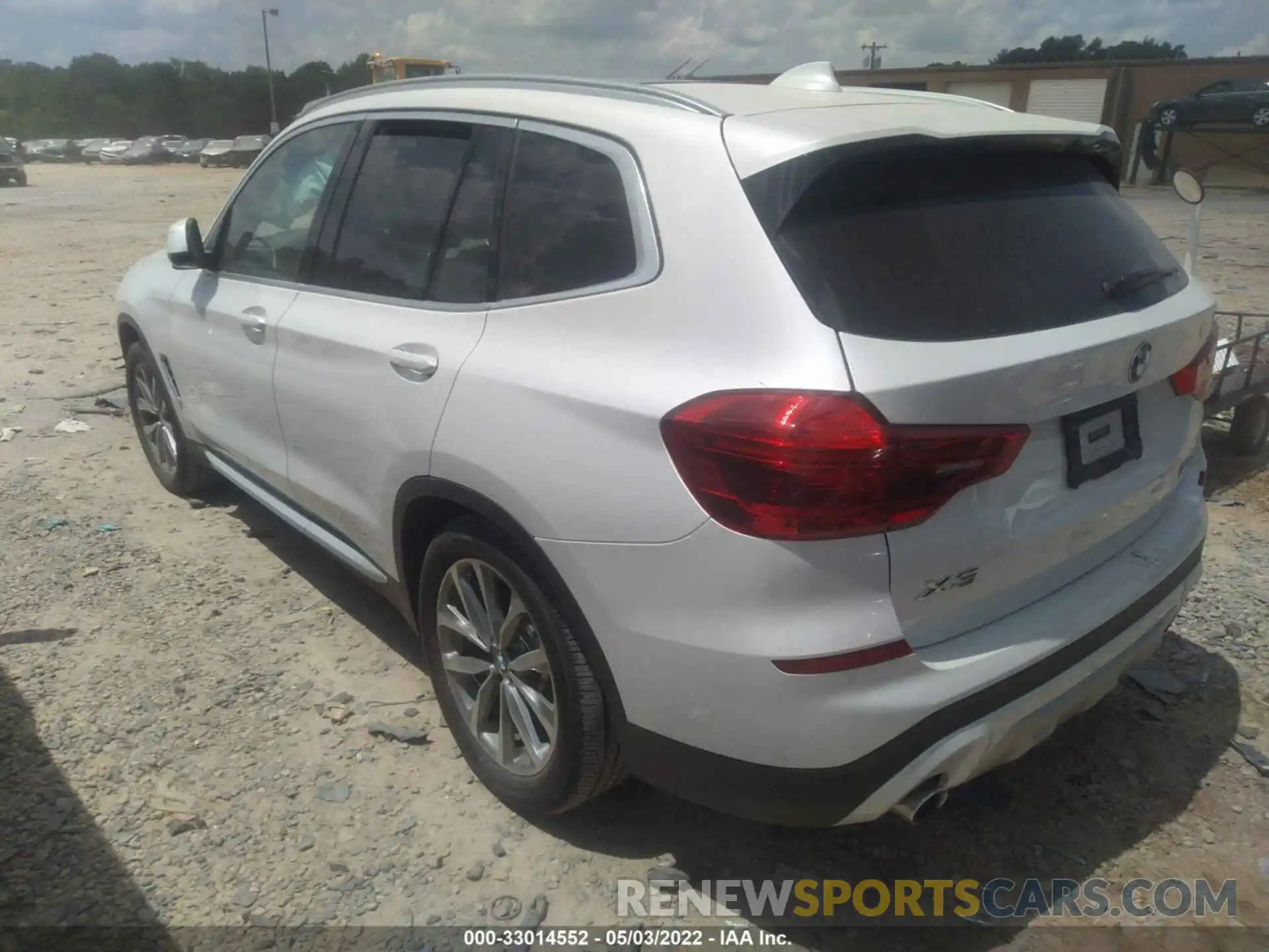 3 Photograph of a damaged car 5UXTR9C52KLP93977 BMW X3 2019