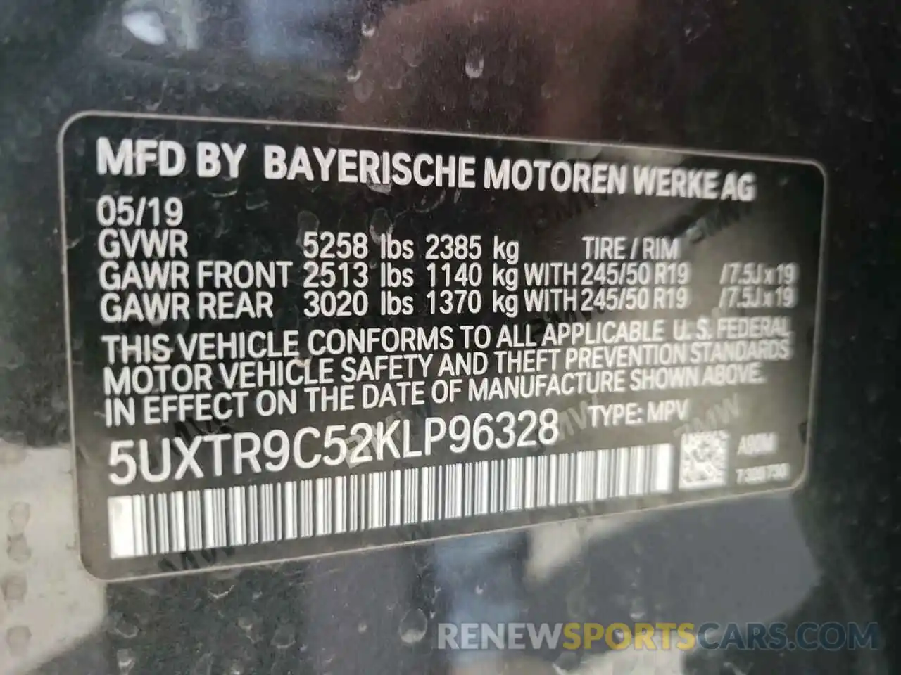 10 Photograph of a damaged car 5UXTR9C52KLP96328 BMW X3 2019