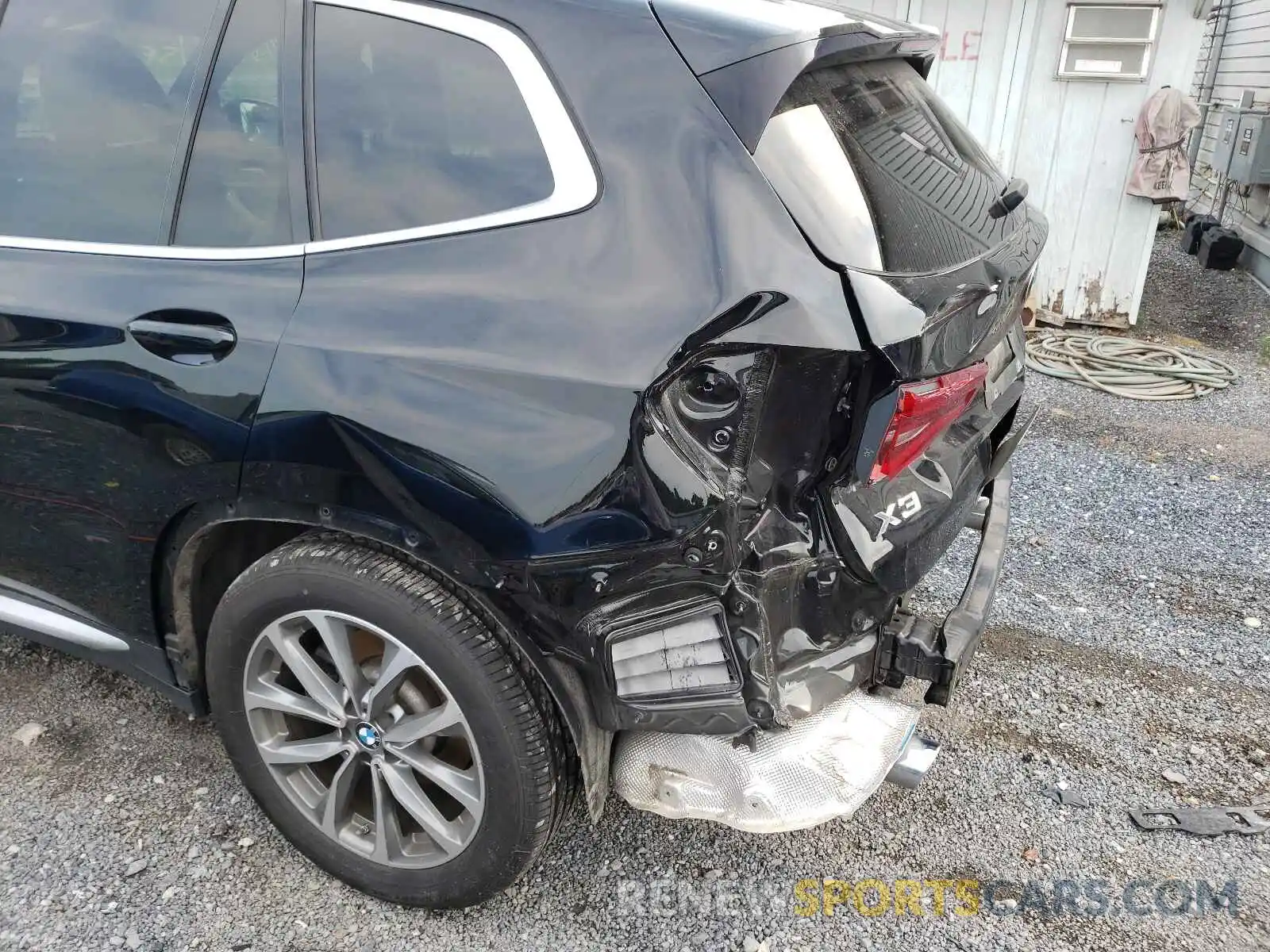 9 Photograph of a damaged car 5UXTR9C52KLR05743 BMW X3 2019