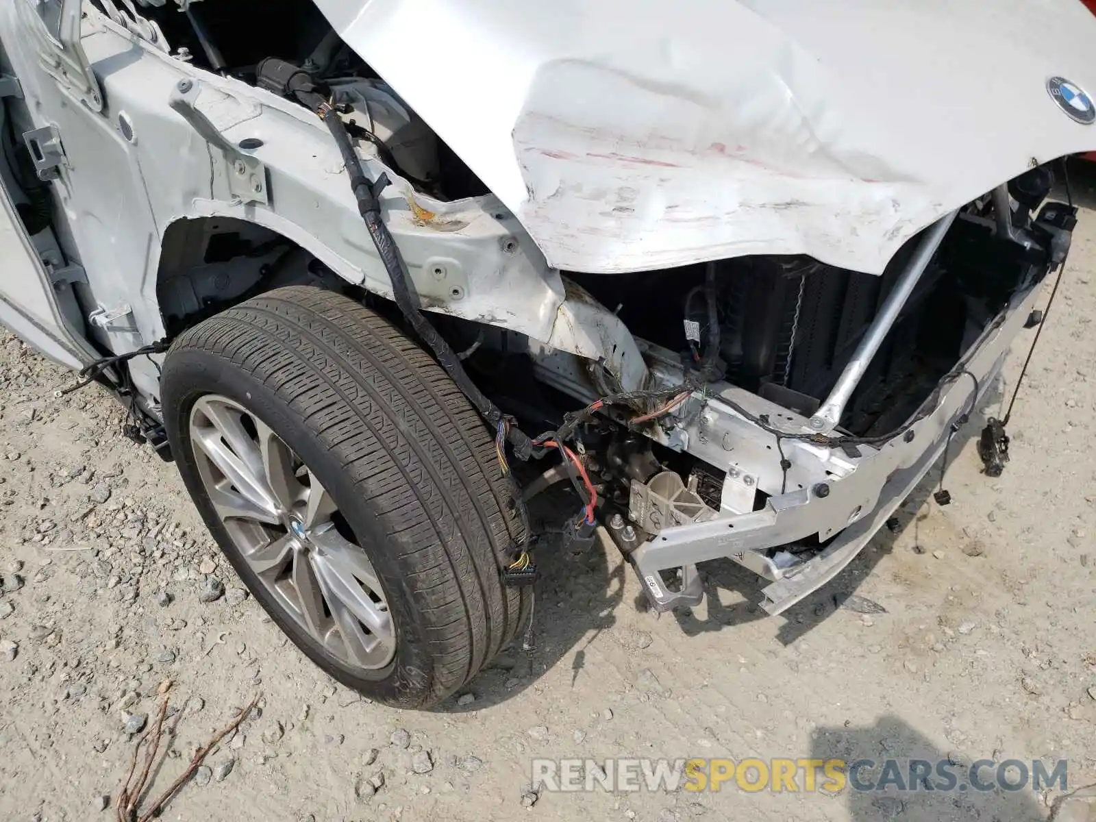 9 Photograph of a damaged car 5UXTR9C52KLR07413 BMW X3 2019