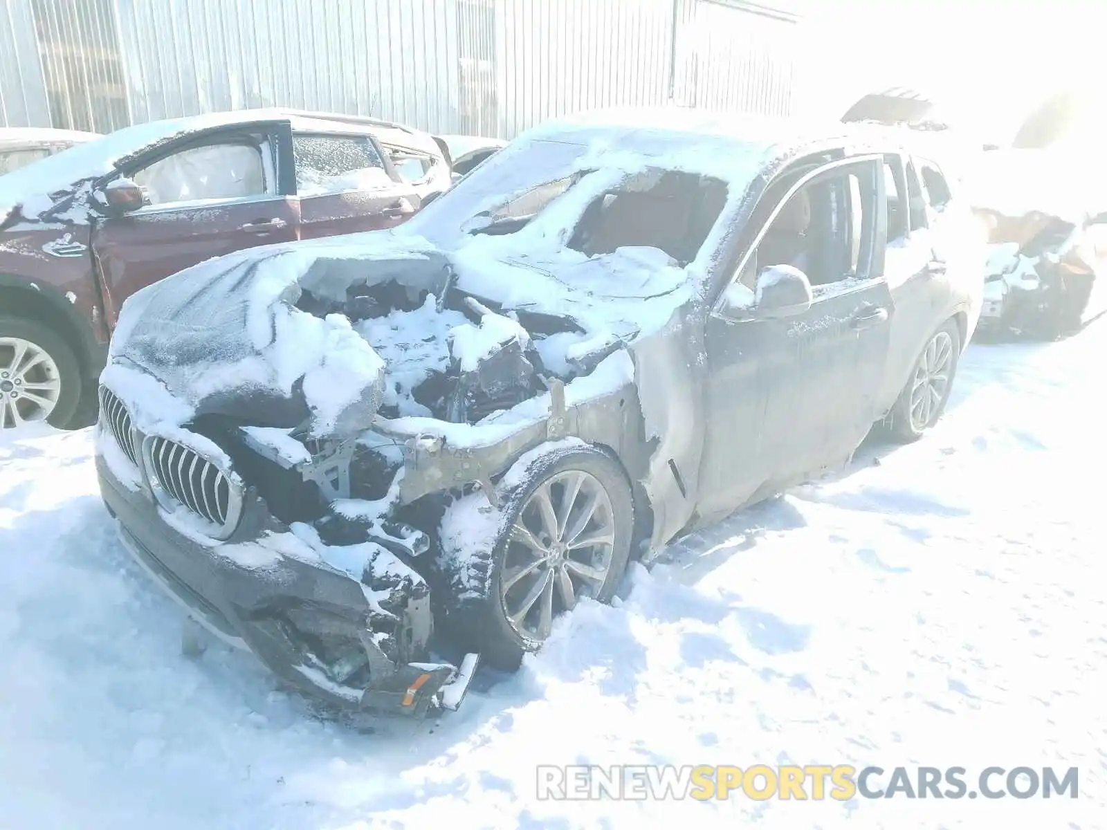 2 Фотография поврежденного автомобиля 5UXTR9C52KLR07542 BMW X3 2019