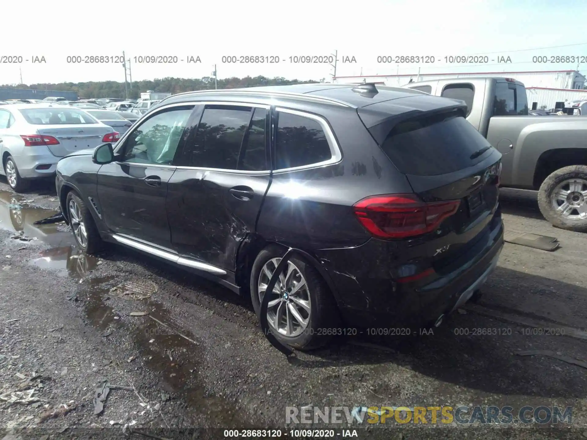 3 Photograph of a damaged car 5UXTR9C52KLR07735 BMW X3 2019