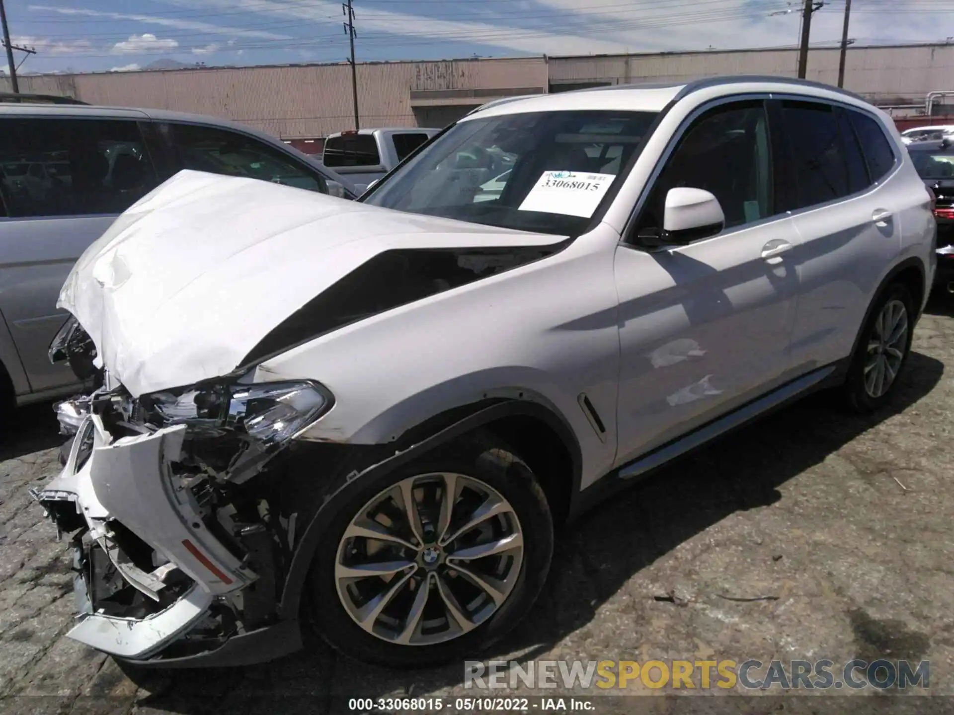 2 Photograph of a damaged car 5UXTR9C52KLR09002 BMW X3 2019