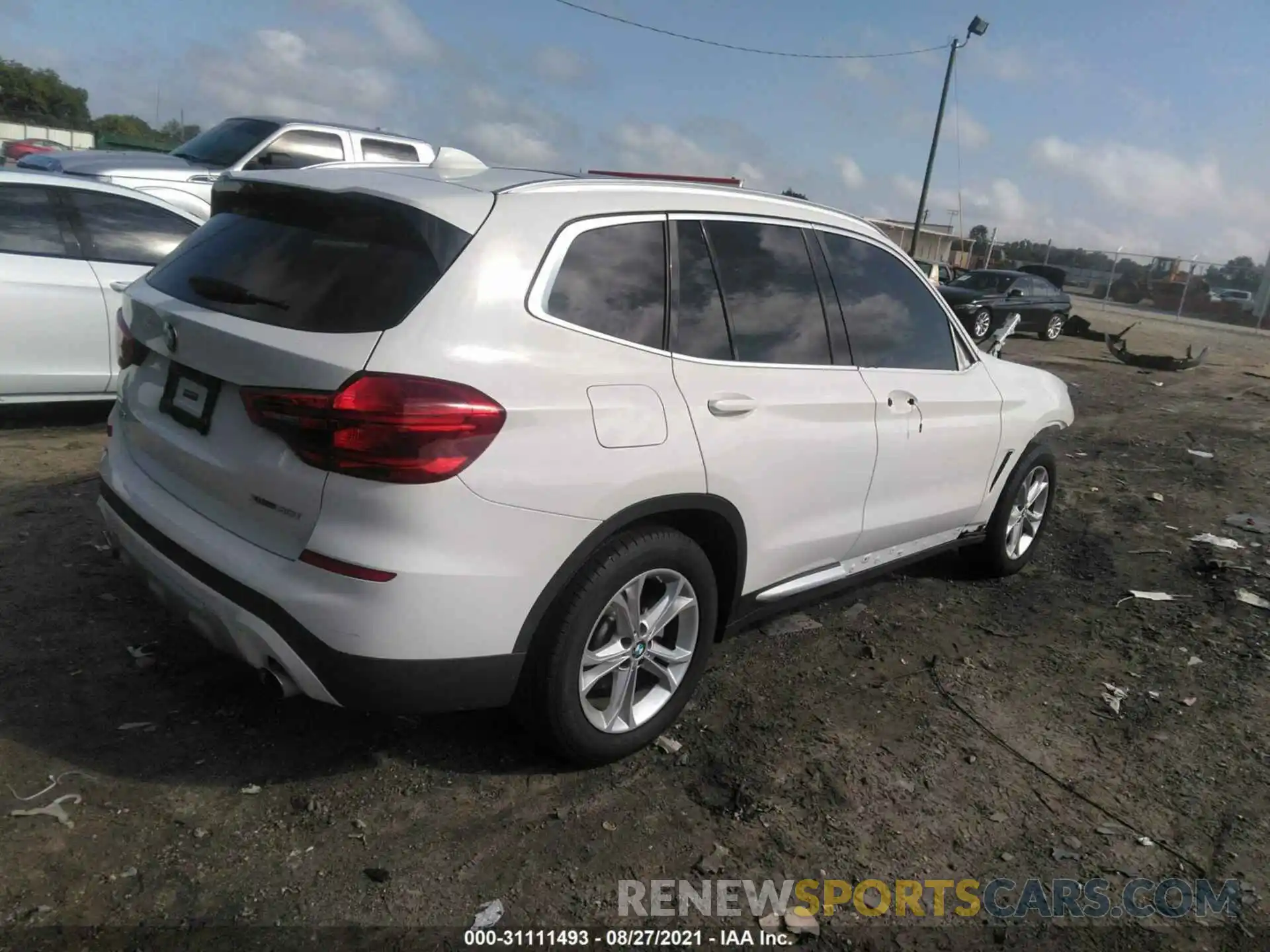 4 Фотография поврежденного автомобиля 5UXTR9C52KLR10084 BMW X3 2019