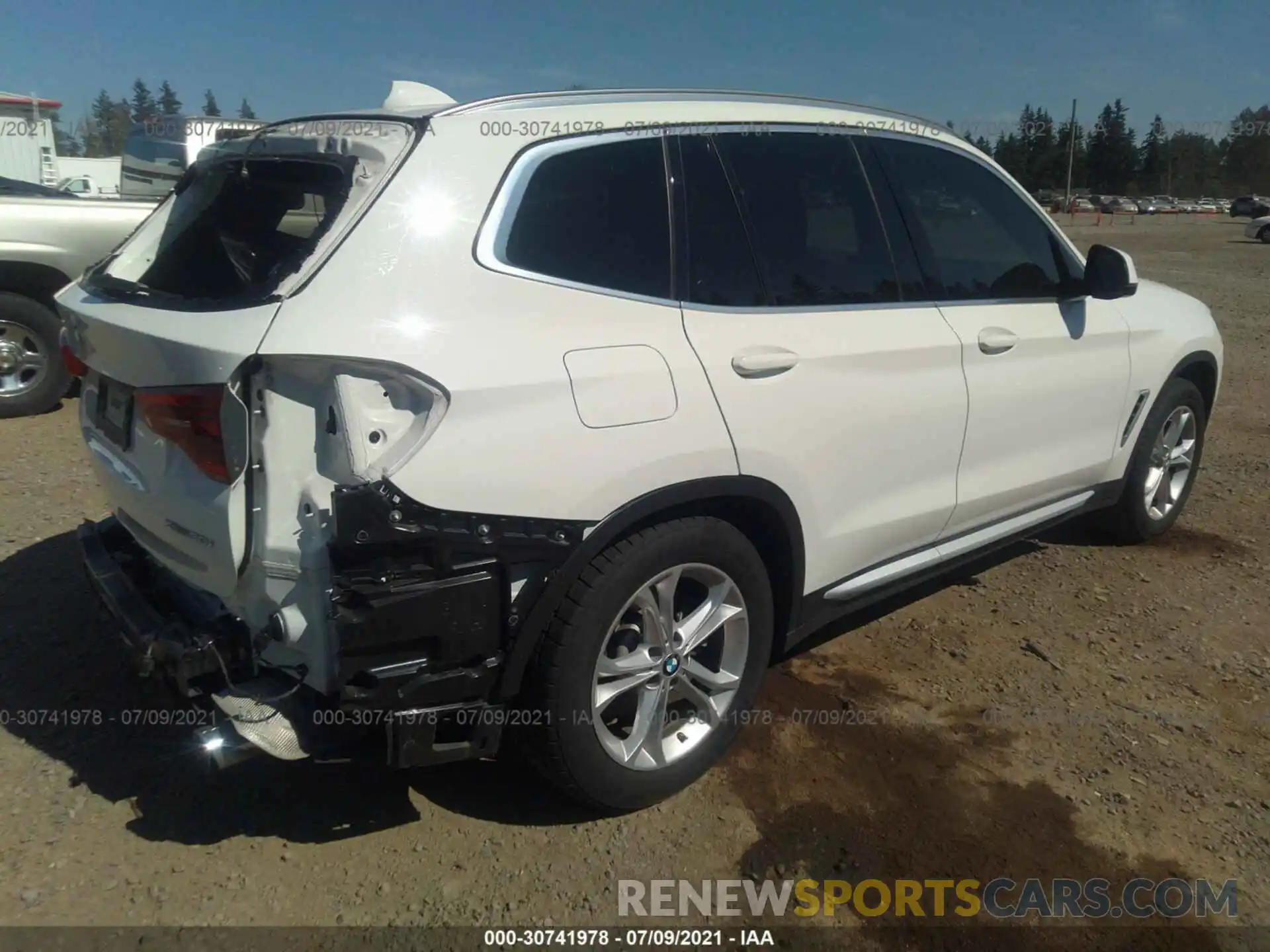 4 Photograph of a damaged car 5UXTR9C53KLD90352 BMW X3 2019