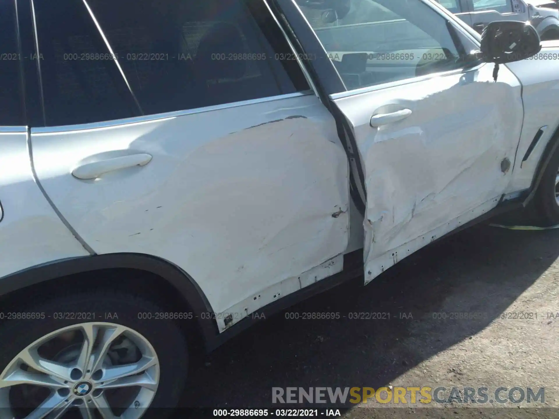 6 Photograph of a damaged car 5UXTR9C53KLD90951 BMW X3 2019