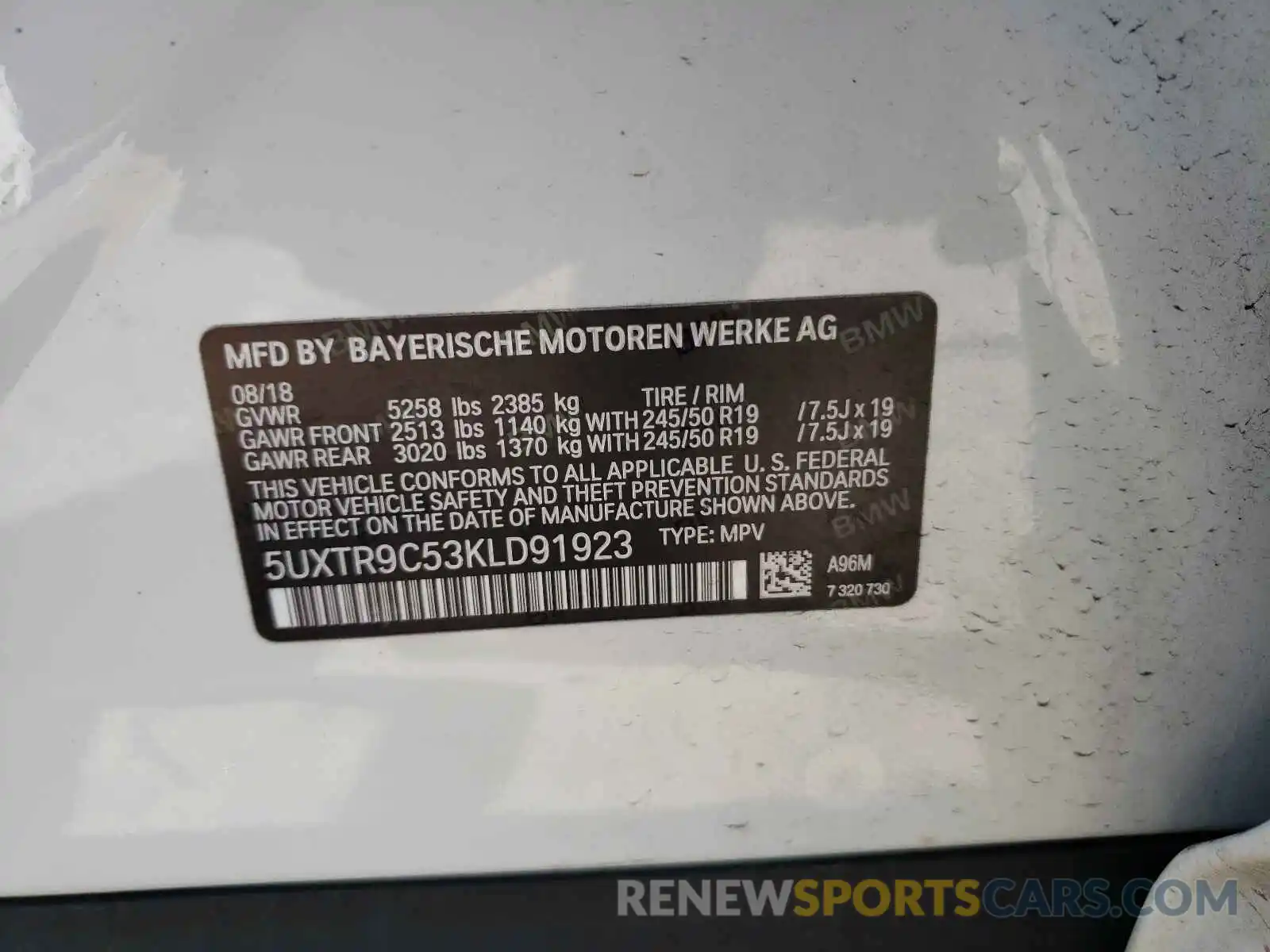 10 Photograph of a damaged car 5UXTR9C53KLD91923 BMW X3 2019