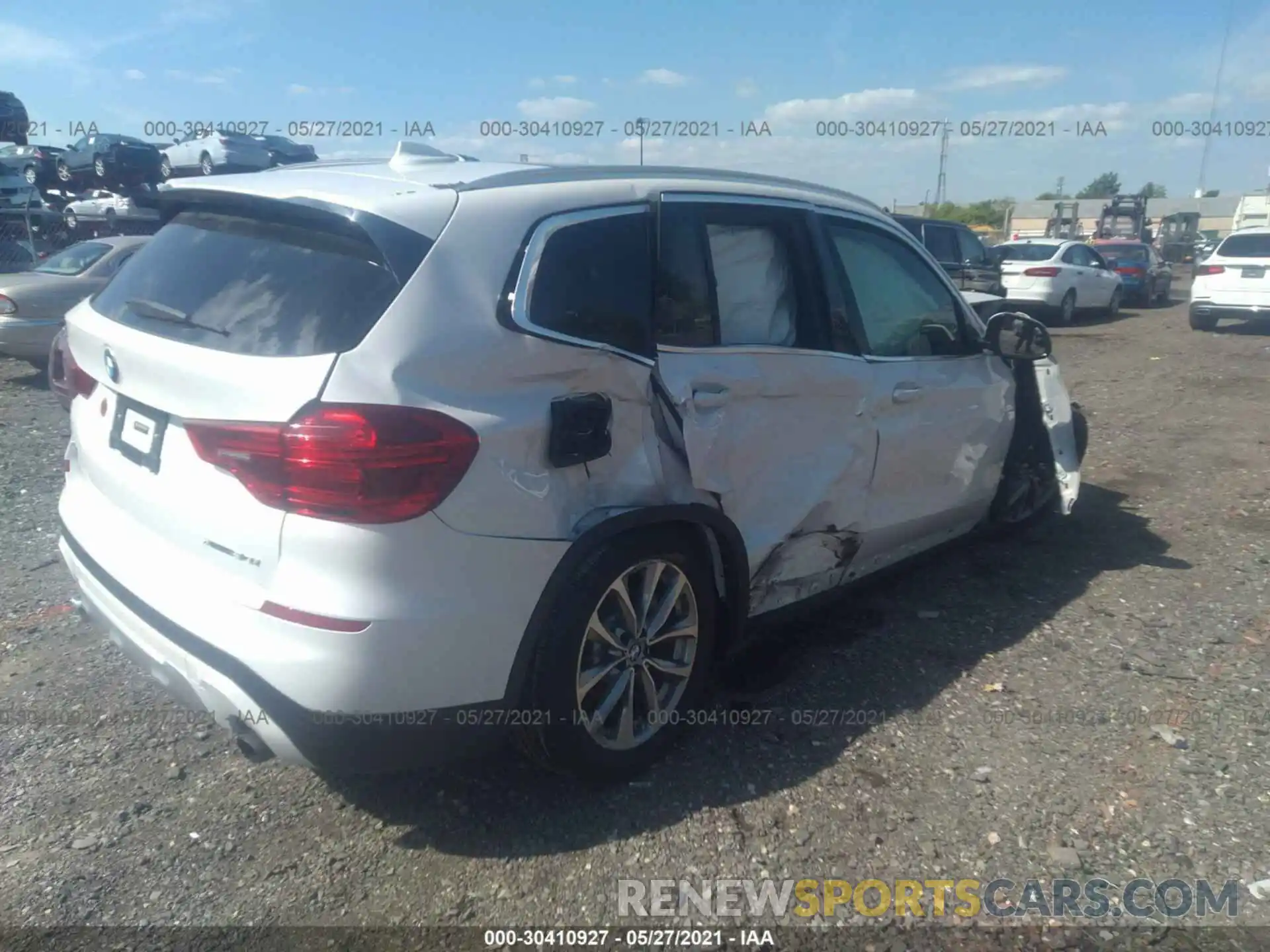 4 Фотография поврежденного автомобиля 5UXTR9C53KLD92067 BMW X3 2019