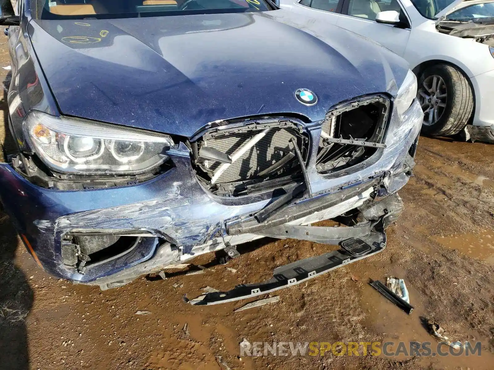 9 Photograph of a damaged car 5UXTR9C53KLD95101 BMW X3 2019