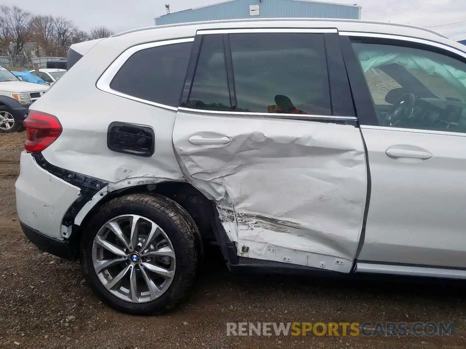 9 Photograph of a damaged car 5UXTR9C53KLD96846 BMW X3 2019