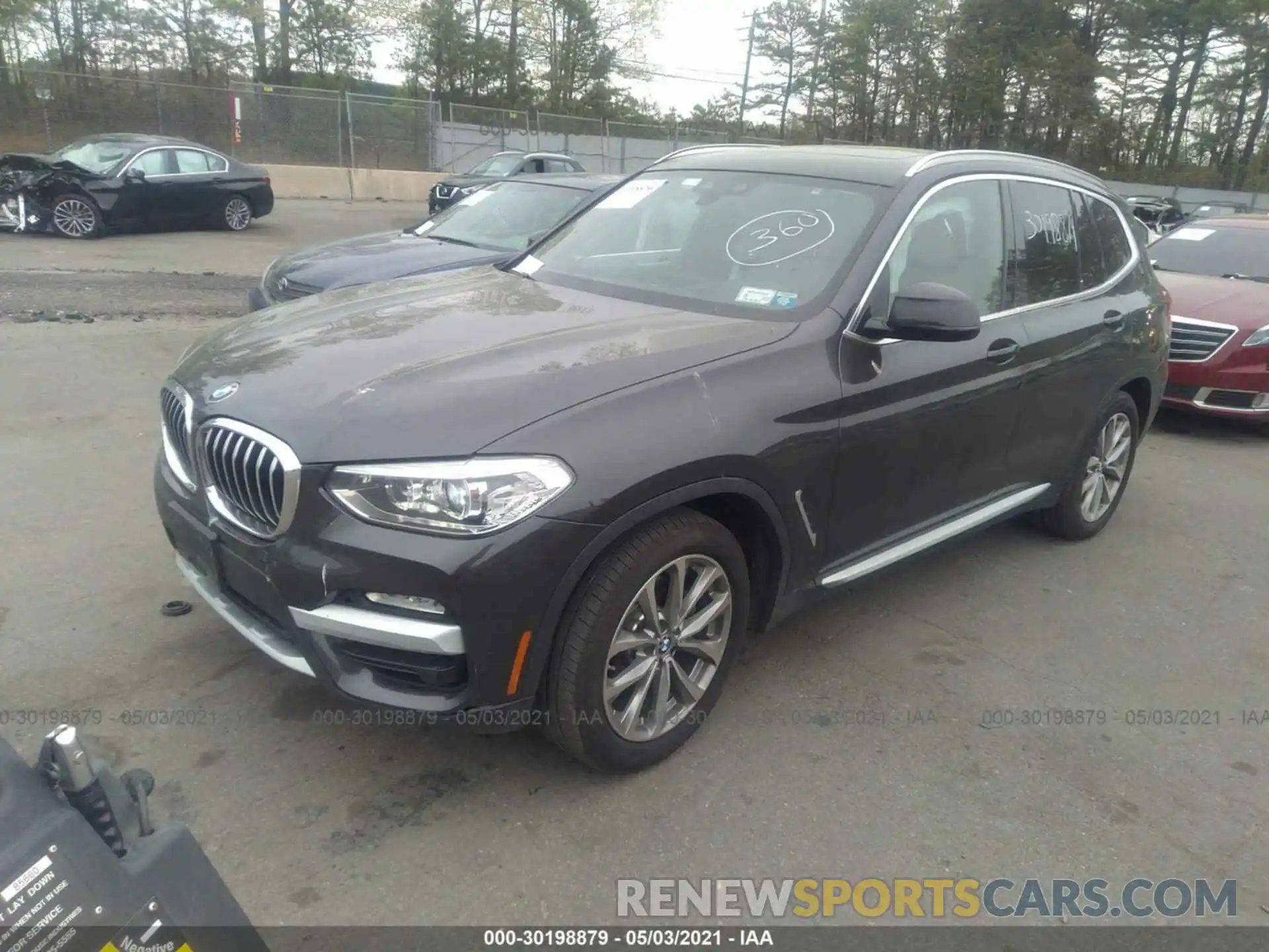 2 Фотография поврежденного автомобиля 5UXTR9C53KLD96944 BMW X3 2019