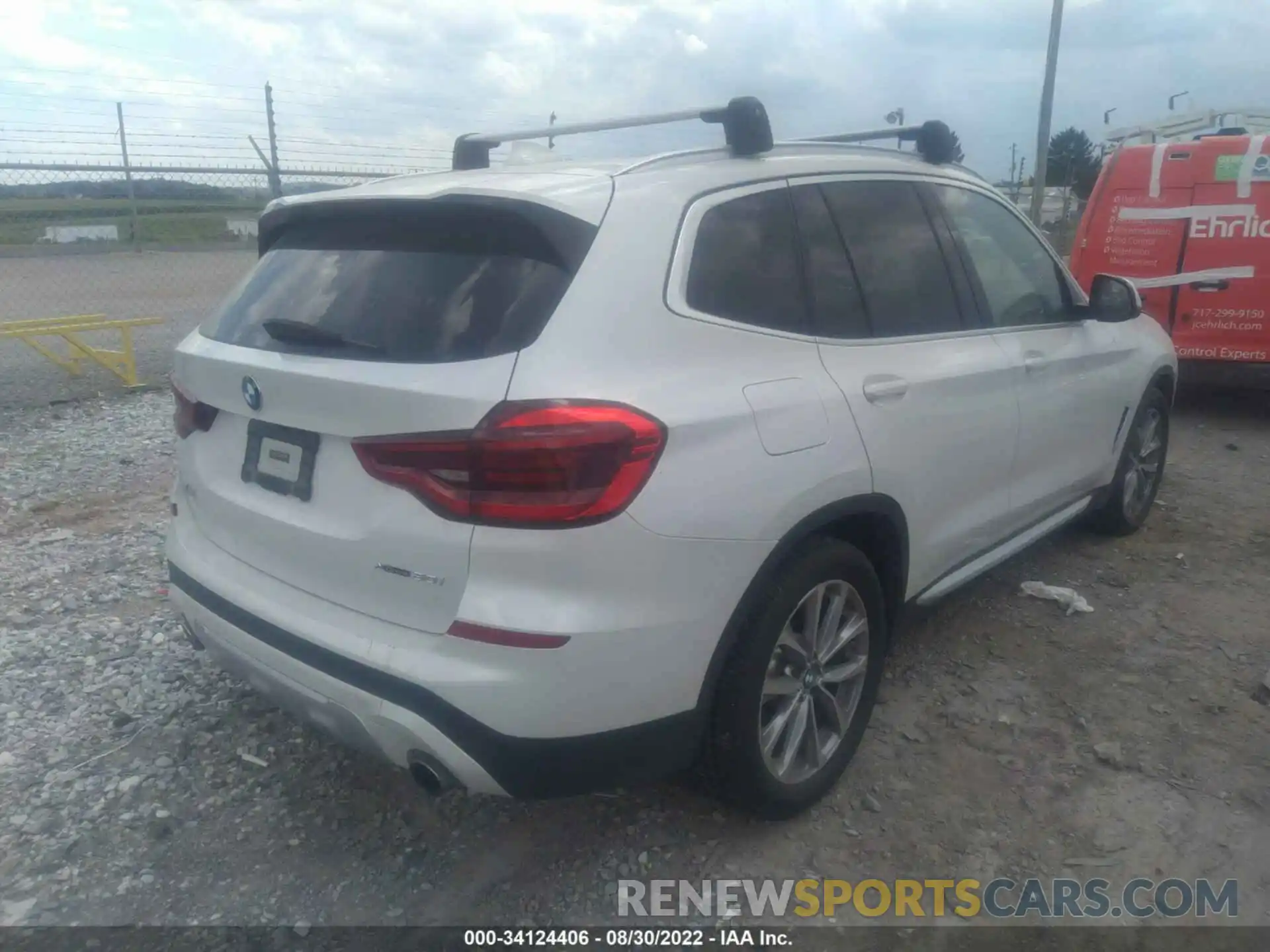 4 Photograph of a damaged car 5UXTR9C53KLE13886 BMW X3 2019