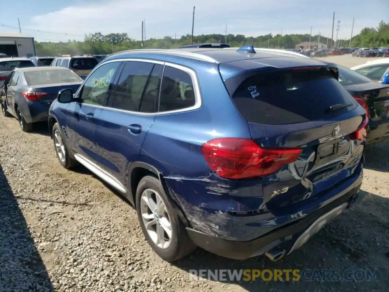 3 Photograph of a damaged car 5UXTR9C53KLE15735 BMW X3 2019