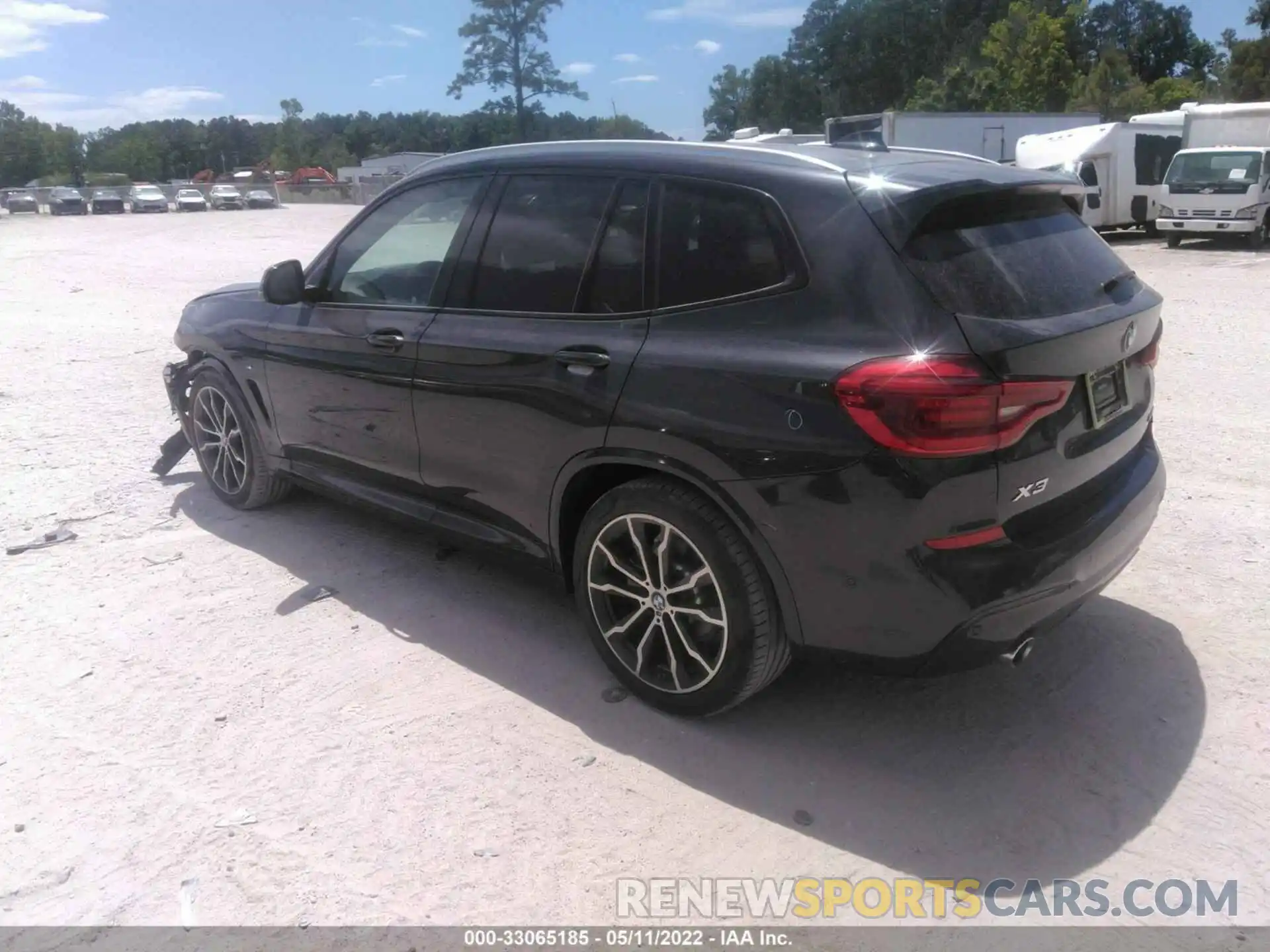 3 Photograph of a damaged car 5UXTR9C53KLE16092 BMW X3 2019