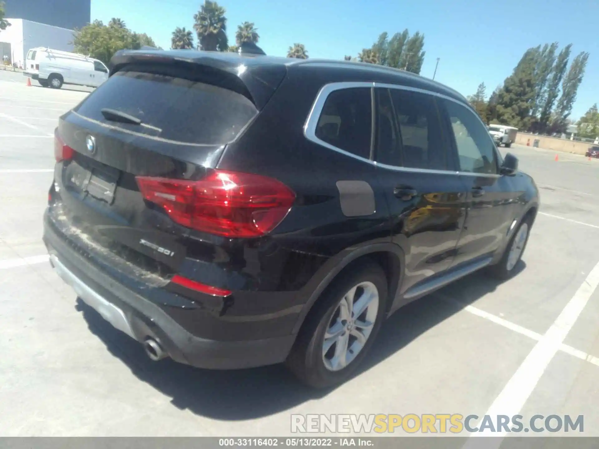 4 Фотография поврежденного автомобиля 5UXTR9C53KLE16786 BMW X3 2019